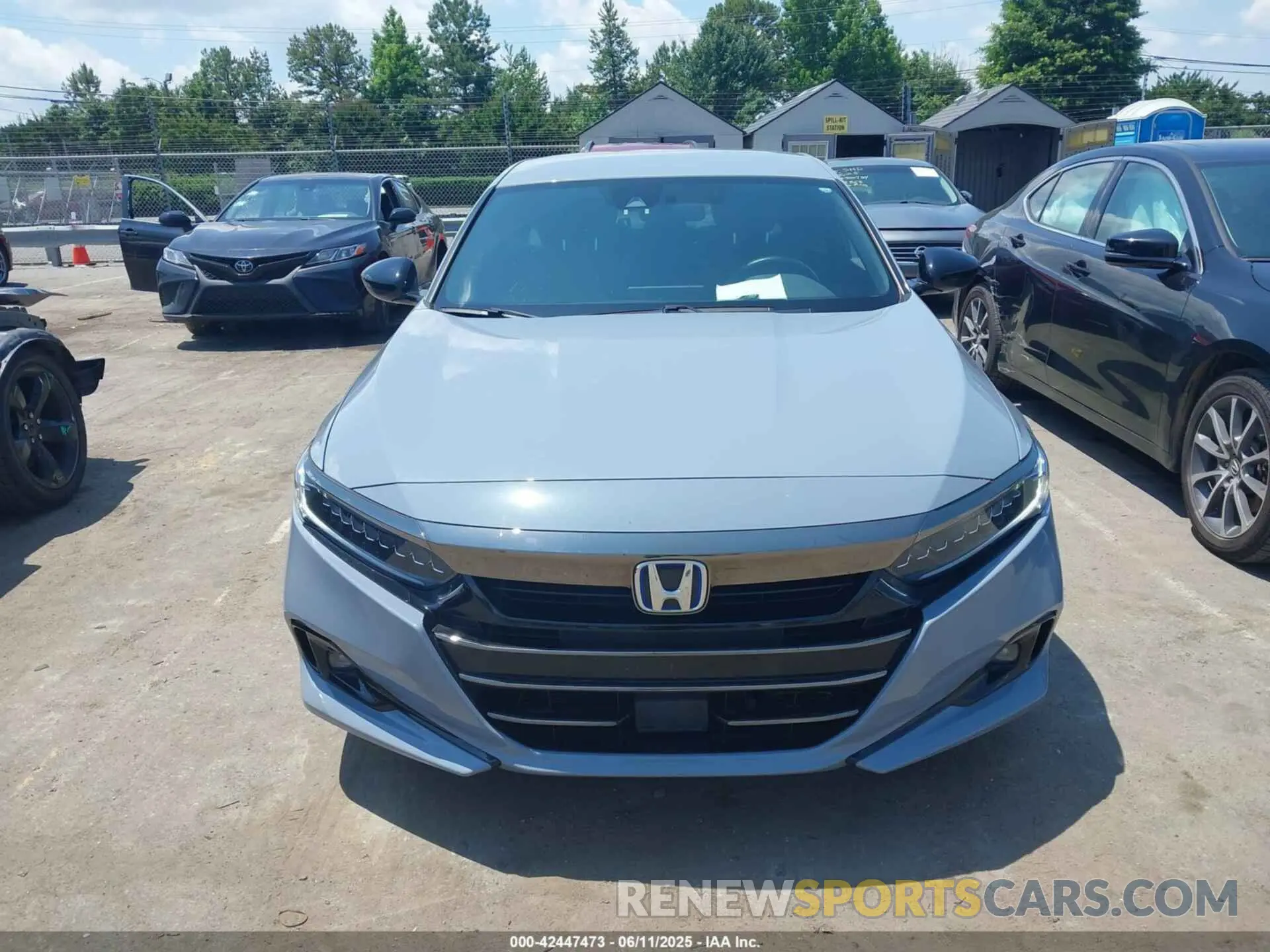 12 Photograph of a damaged car 1HGCV3F26NA033838 HONDA ACCORD 2022