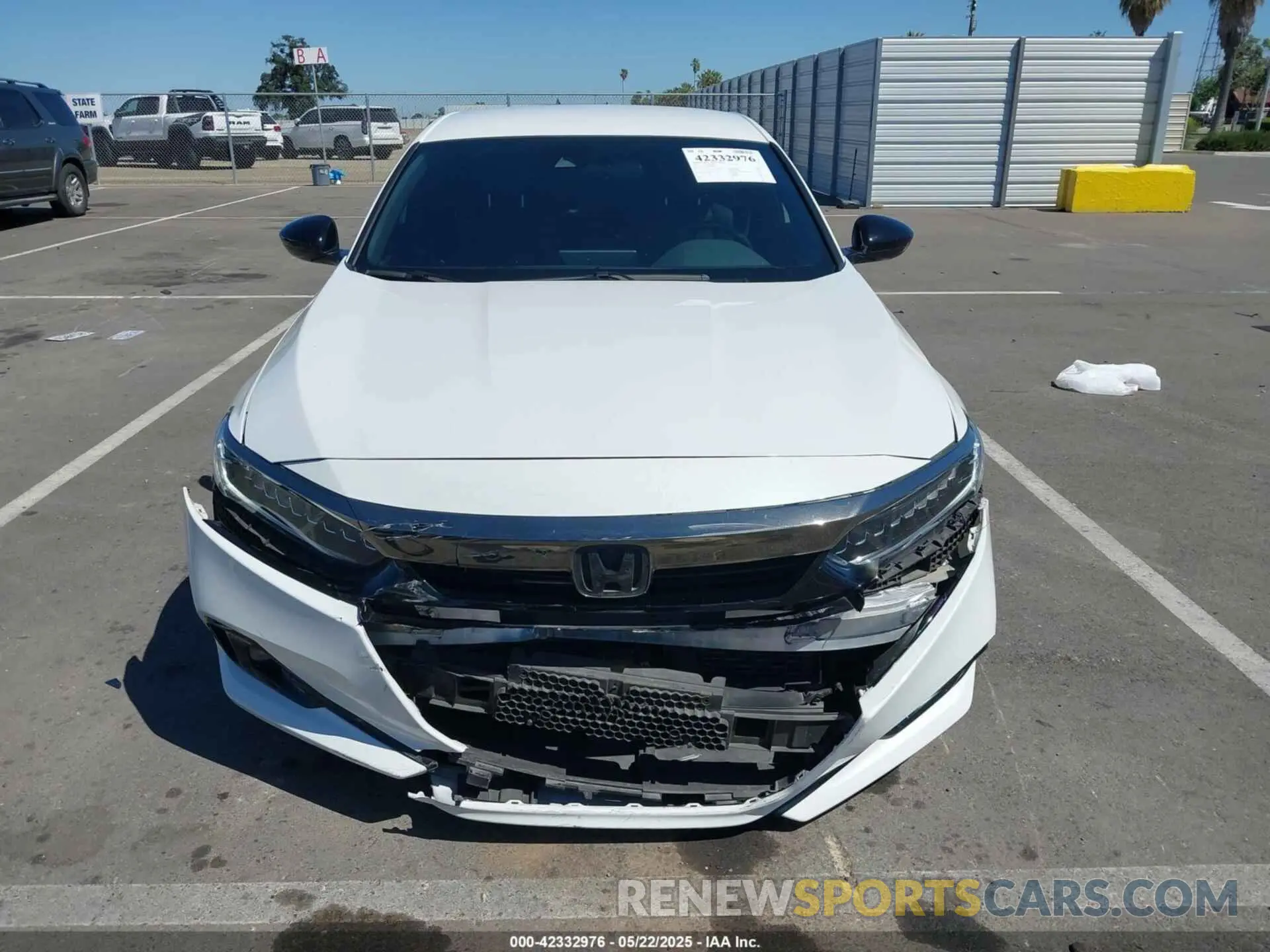12 Photograph of a damaged car 1HGCV3F26NA035881 HONDA ACCORD 2022