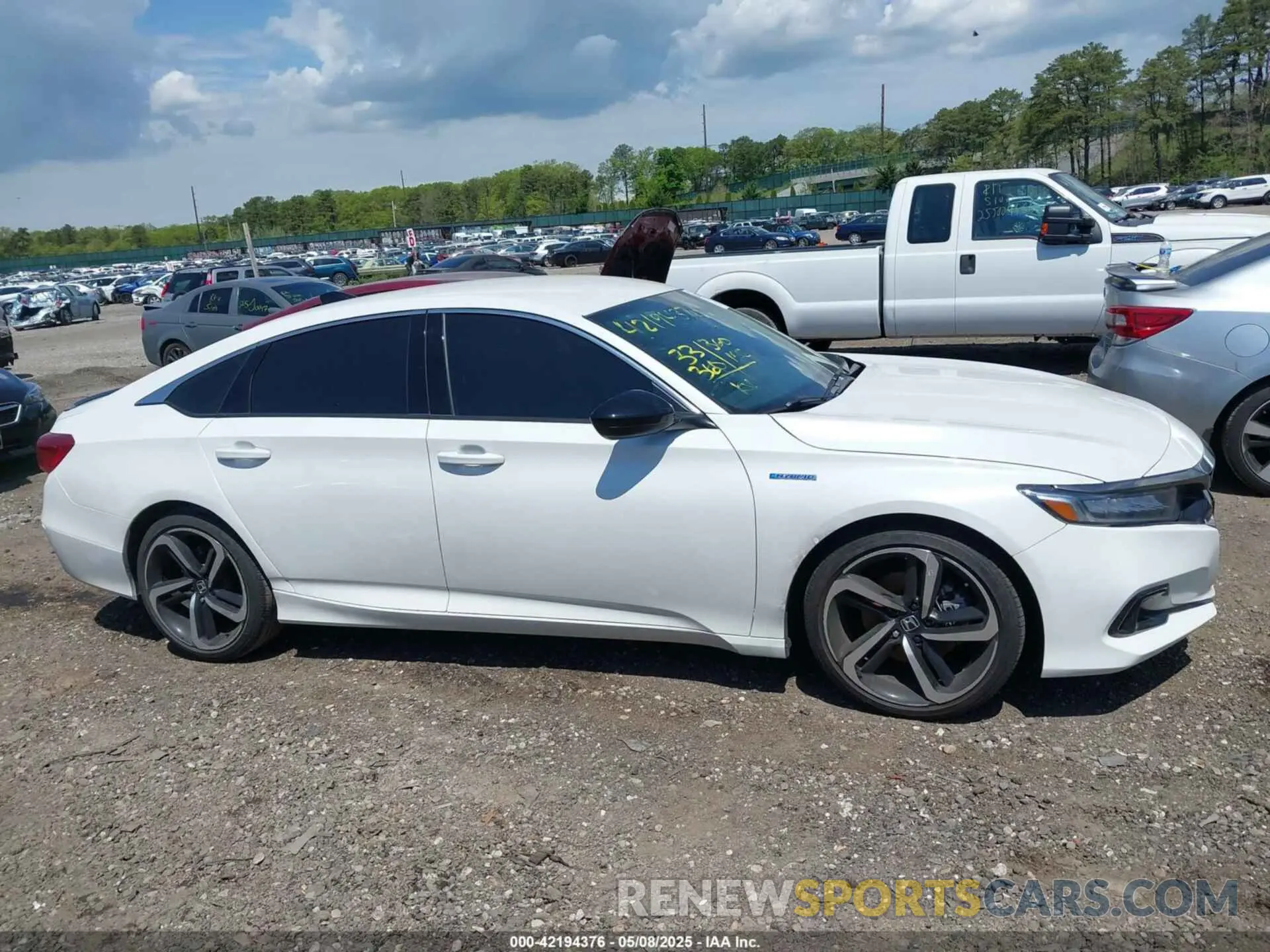13 Photograph of a damaged car 1HGCV3F27NA006423 HONDA ACCORD 2022