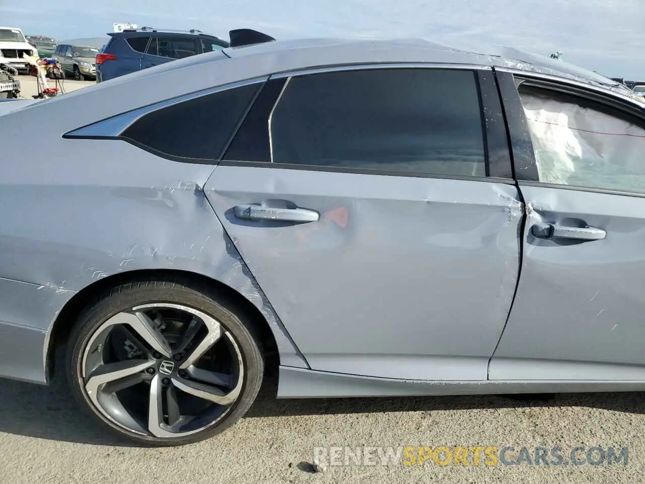 10 Photograph of a damaged car 1HGCV3F27NA032827 HONDA ACCORD 2022