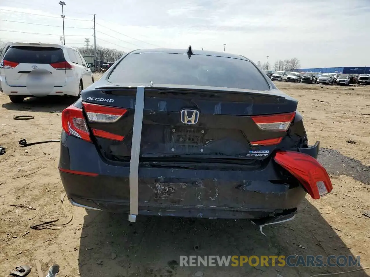 6 Photograph of a damaged car 1HGCV3F27NA035064 HONDA ACCORD 2022