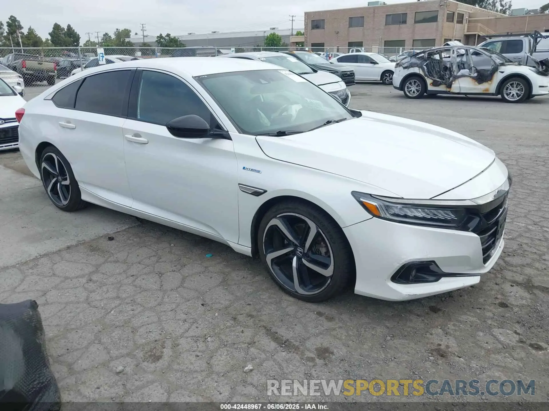 1 Photograph of a damaged car 1HGCV3F27NA038904 HONDA ACCORD 2022