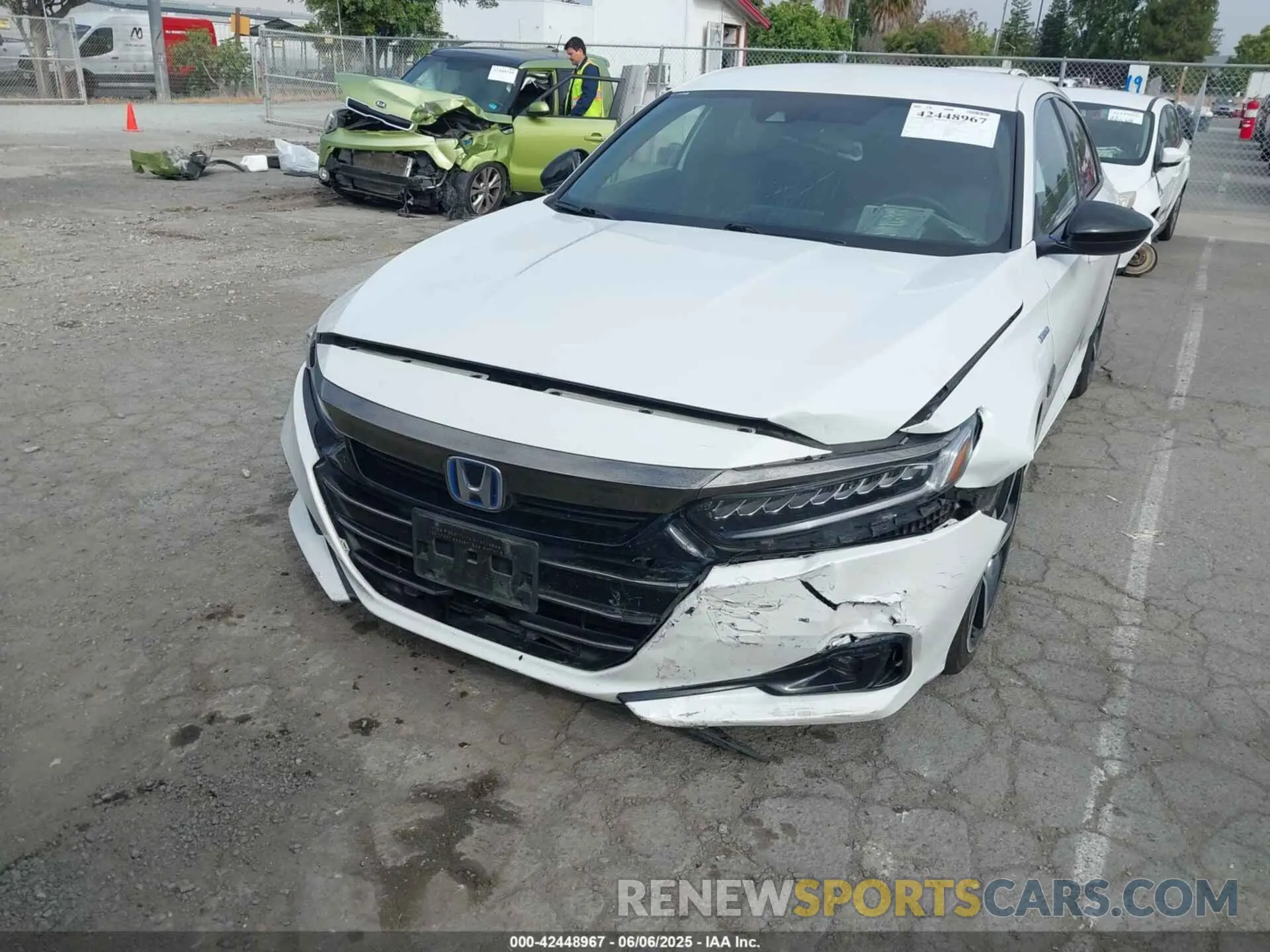 6 Photograph of a damaged car 1HGCV3F27NA038904 HONDA ACCORD 2022
