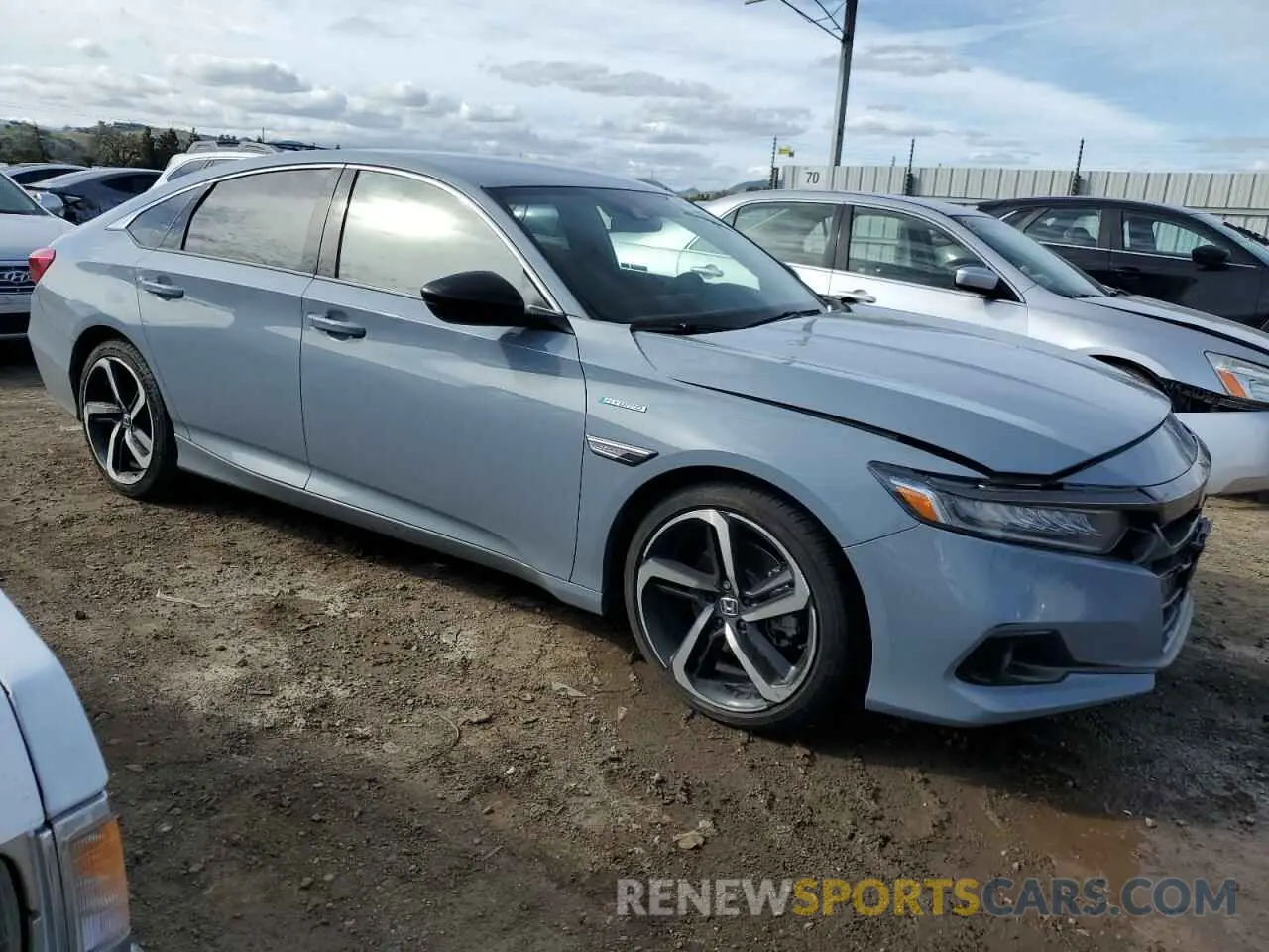 4 Photograph of a damaged car 1HGCV3F27NA047456 HONDA ACCORD 2022