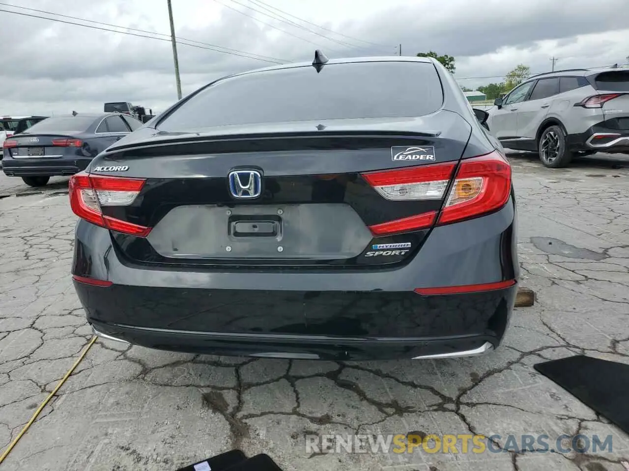 6 Photograph of a damaged car 1HGCV3F28NA036272 HONDA ACCORD 2022