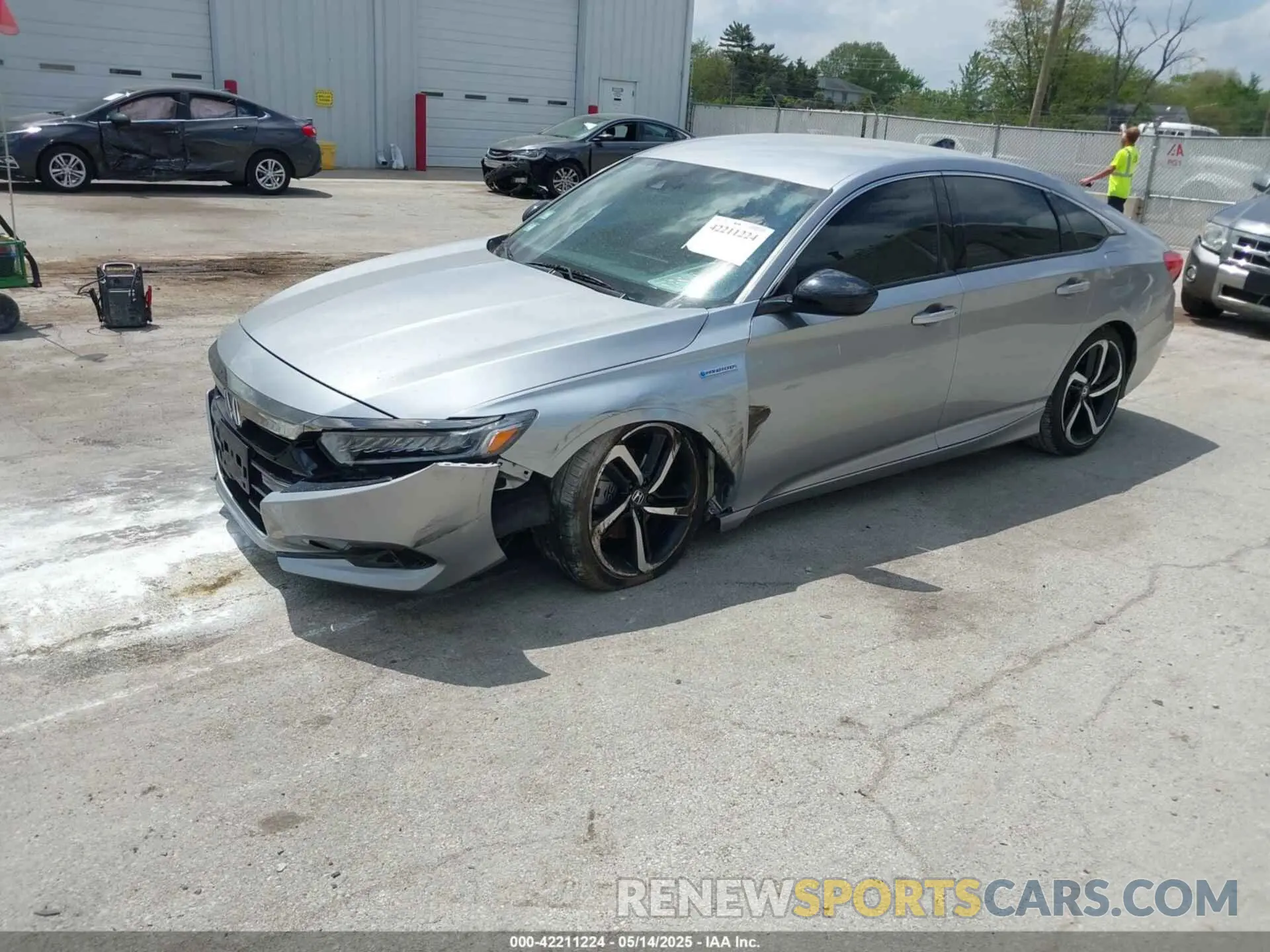 2 Photograph of a damaged car 1HGCV3F28NA039477 HONDA ACCORD 2022