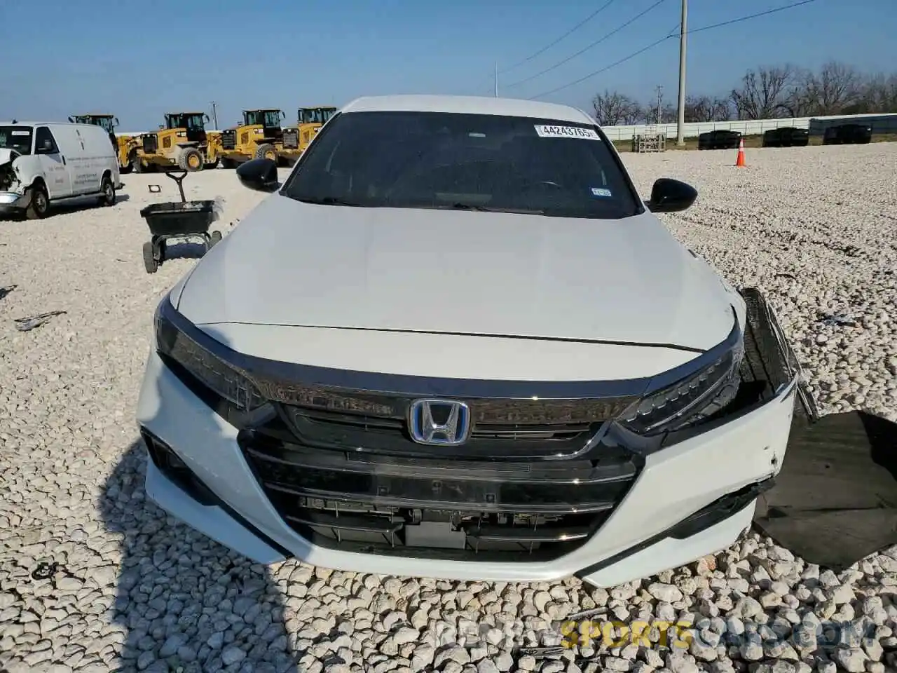 5 Photograph of a damaged car 1HGCV3F29NA005774 HONDA ACCORD 2022