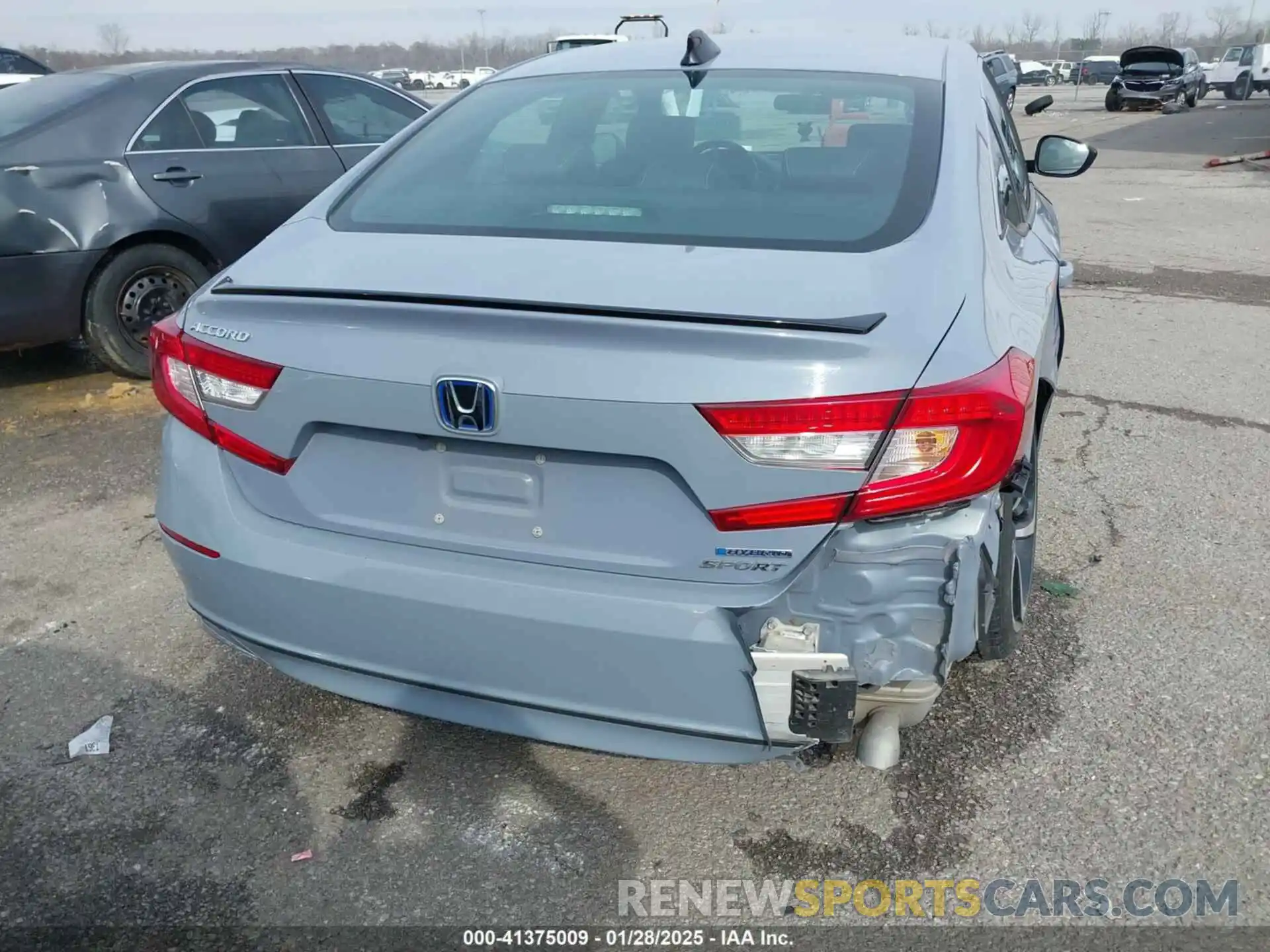 16 Photograph of a damaged car 1HGCV3F29NA020811 HONDA ACCORD 2022