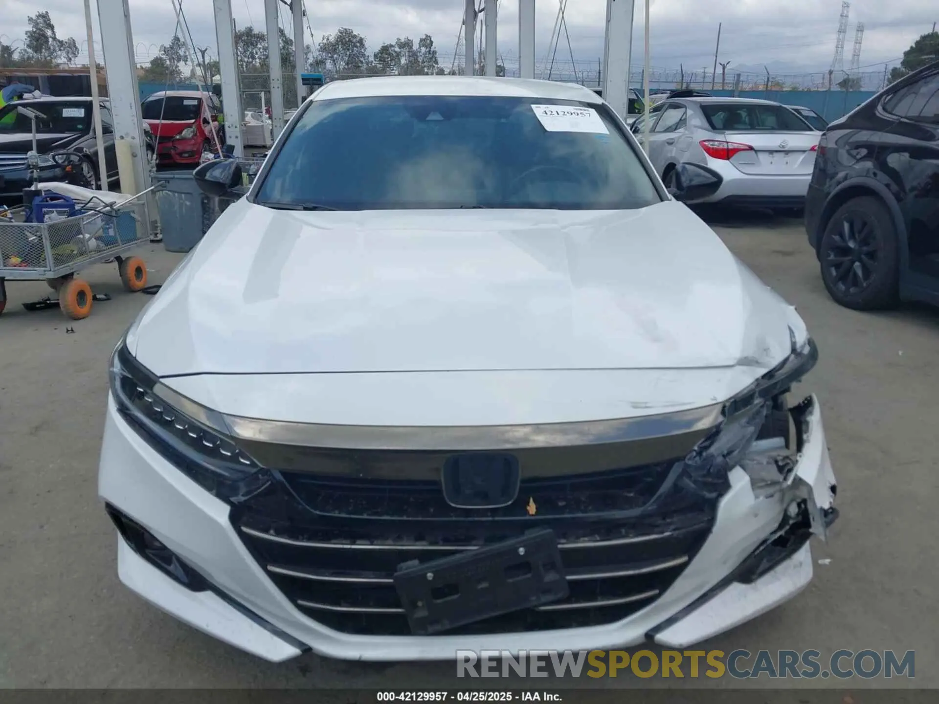 12 Photograph of a damaged car 1HGCV3F29NA030562 HONDA ACCORD 2022