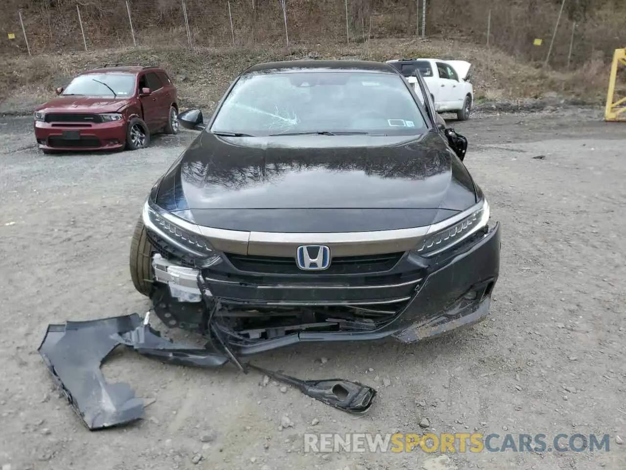 5 Photograph of a damaged car 1HGCV3F29NA035499 HONDA ACCORD 2022