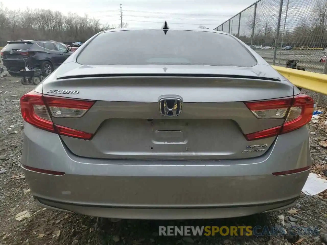 6 Photograph of a damaged car 1HGCV3F29NA042713 HONDA ACCORD 2022