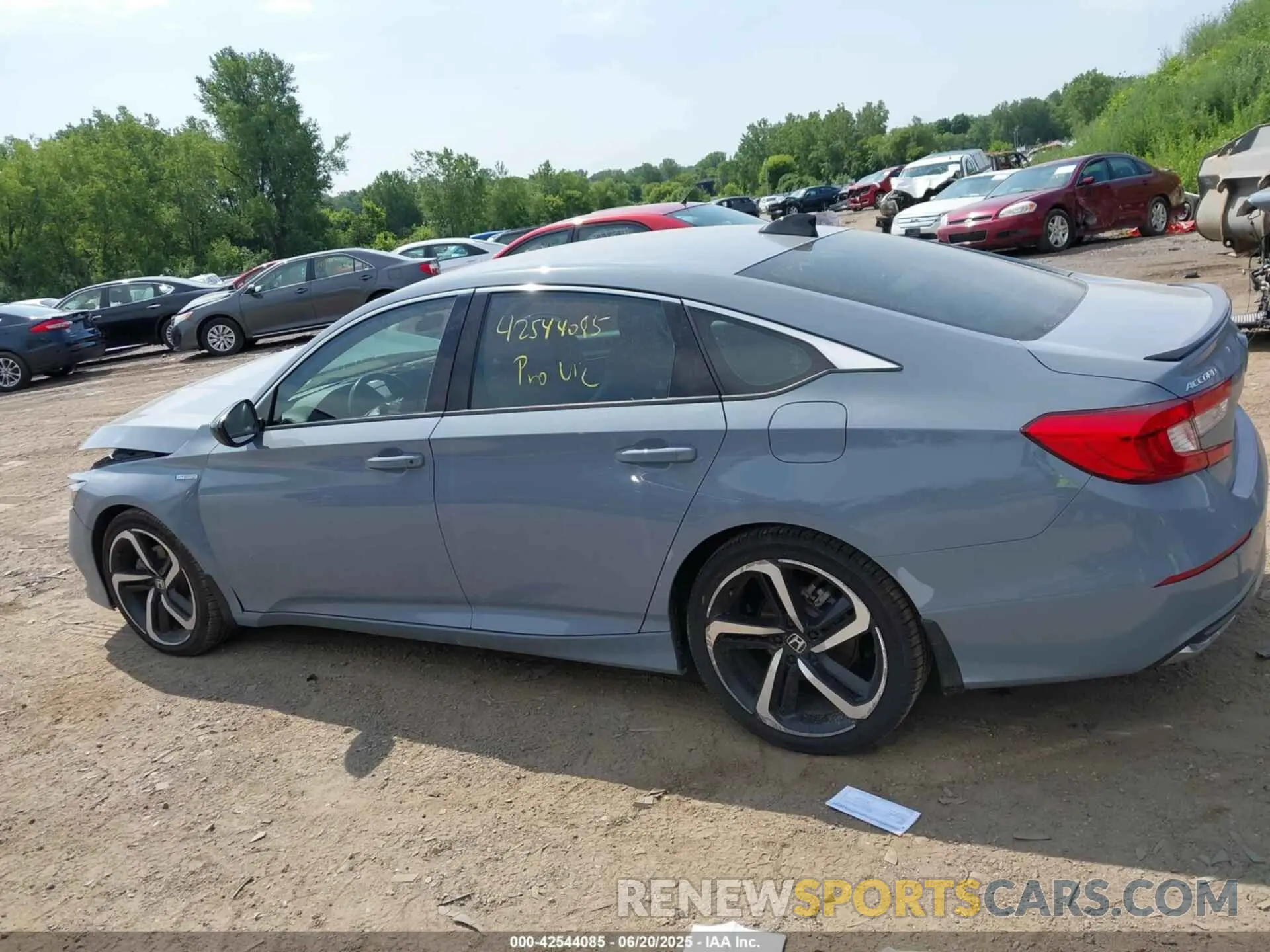 14 Photograph of a damaged car 1HGCV3F29NA043599 HONDA ACCORD 2022