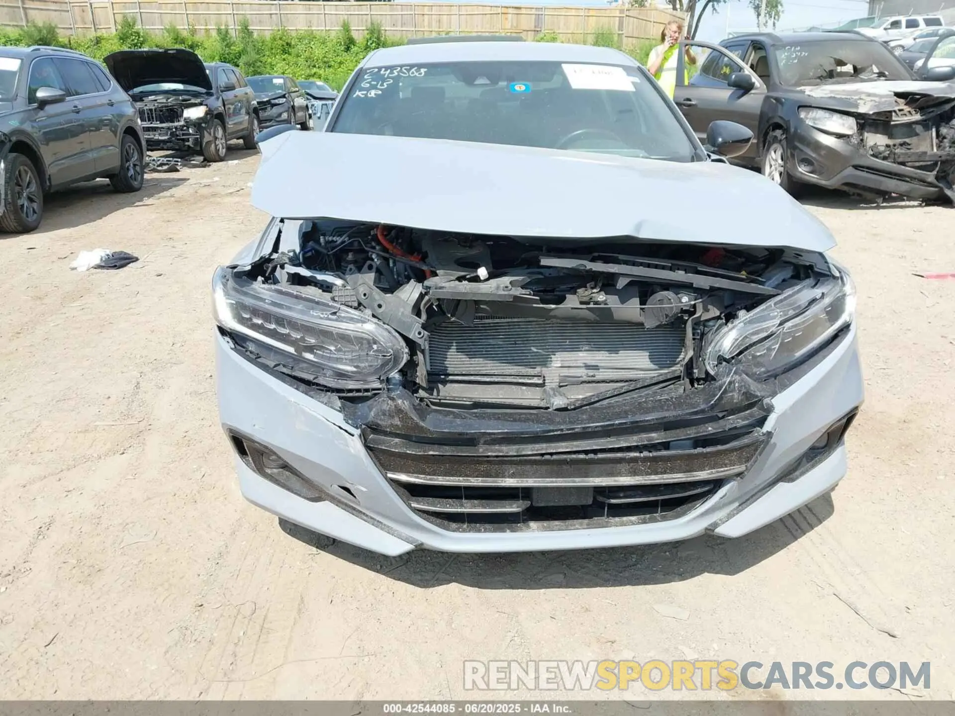 6 Photograph of a damaged car 1HGCV3F29NA043599 HONDA ACCORD 2022