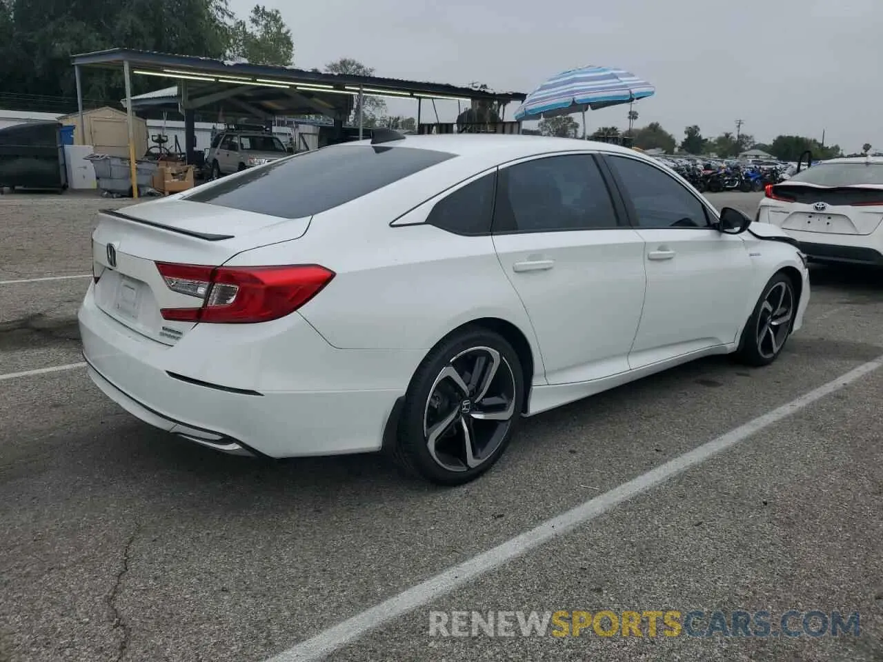 3 Photograph of a damaged car 1HGCV3F2XNA025404 HONDA ACCORD 2022