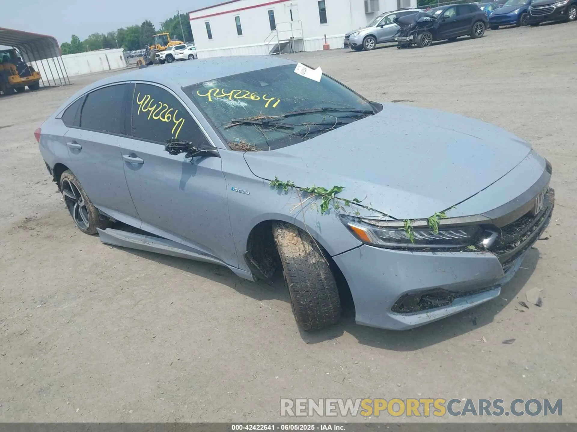 1 Photograph of a damaged car 1HGCV3F2XNA040372 HONDA ACCORD 2022