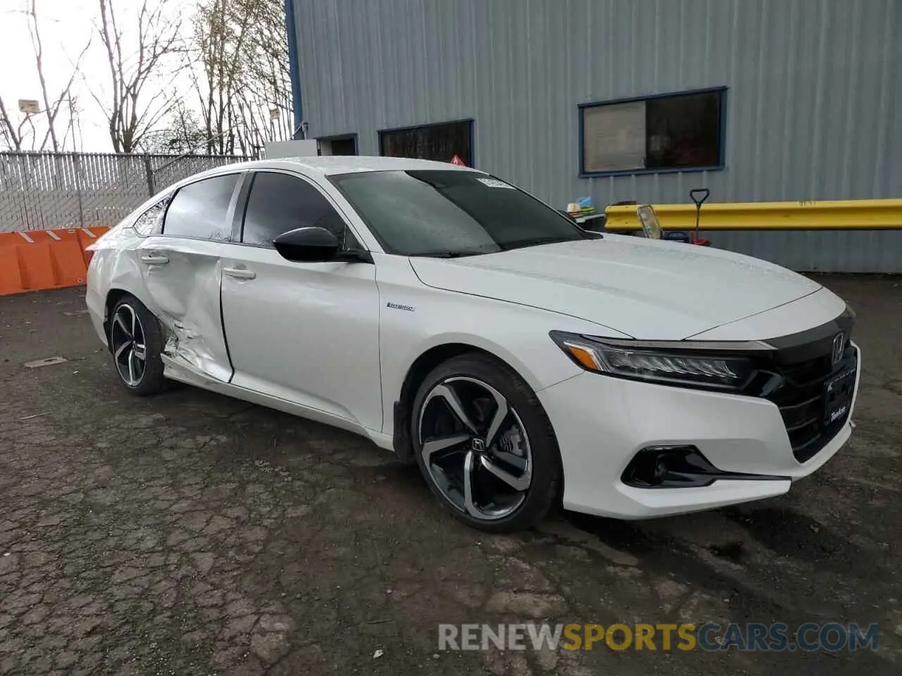 4 Photograph of a damaged car 1HGCV3F2XNA041473 HONDA ACCORD 2022