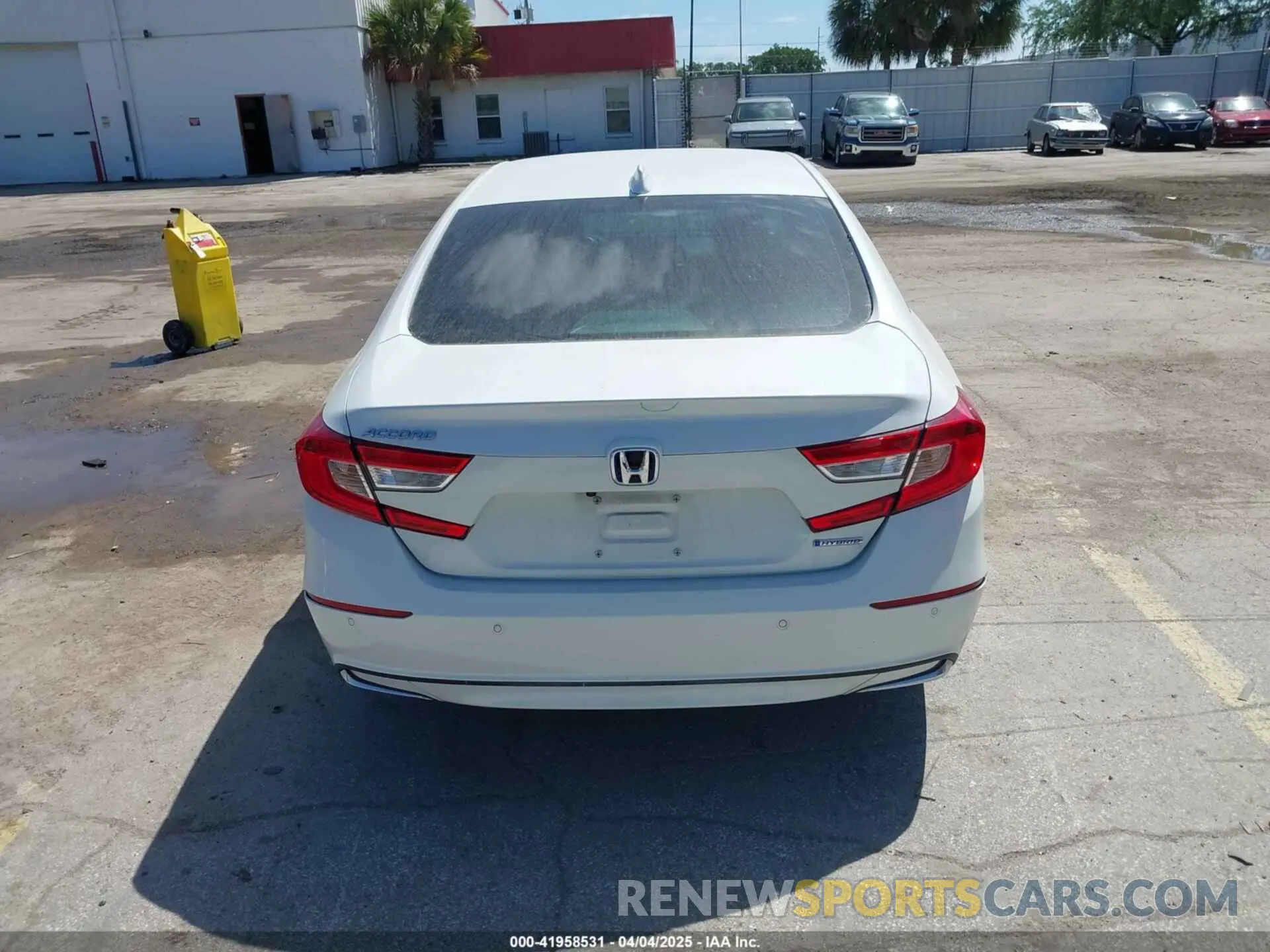 16 Photograph of a damaged car 1HGCV3F51NA005231 HONDA ACCORD 2022