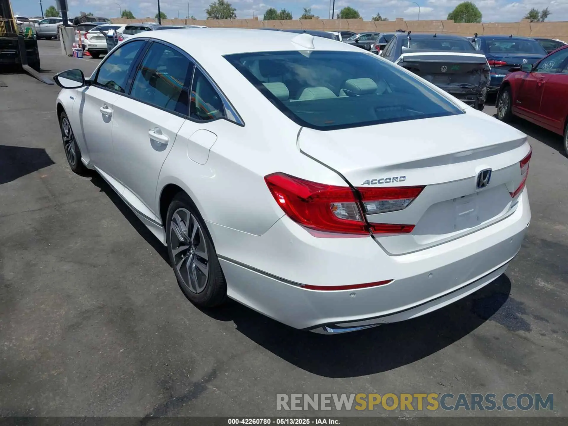 3 Photograph of a damaged car 1HGCV3F53NA002685 HONDA ACCORD 2022