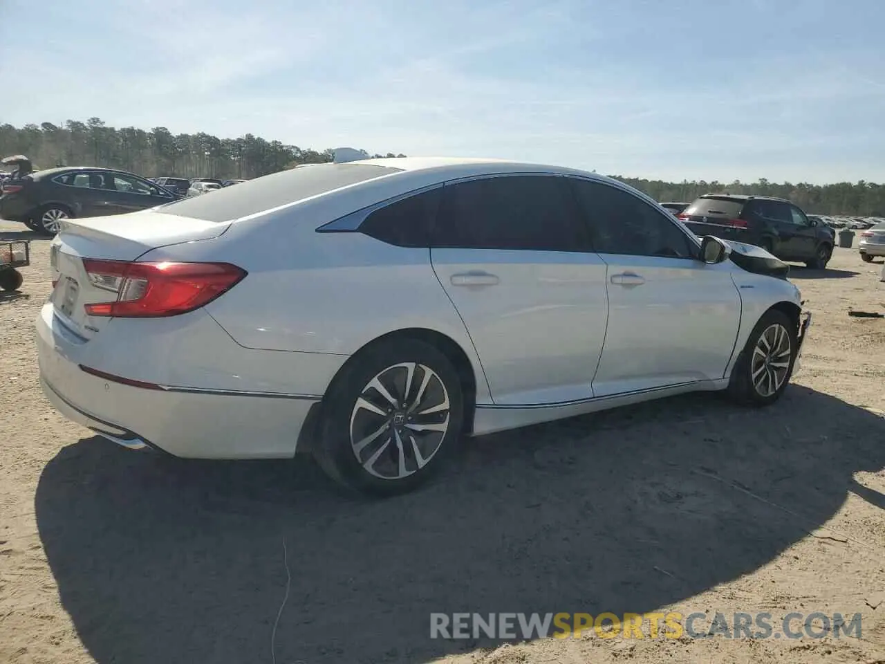 3 Photograph of a damaged car 1HGCV3F53NA002914 HONDA ACCORD 2022