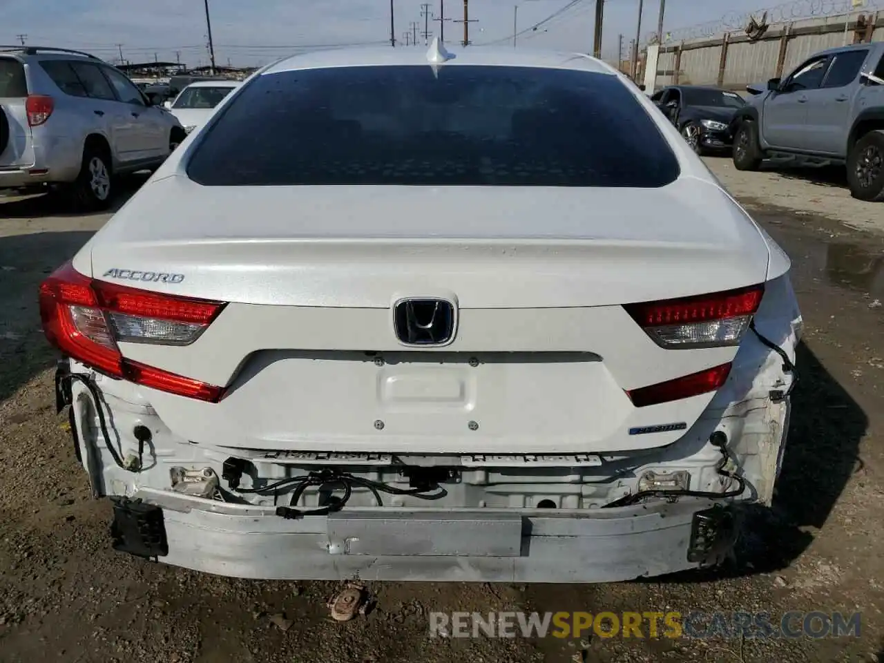 6 Photograph of a damaged car 1HGCV3F53NA004923 HONDA ACCORD 2022