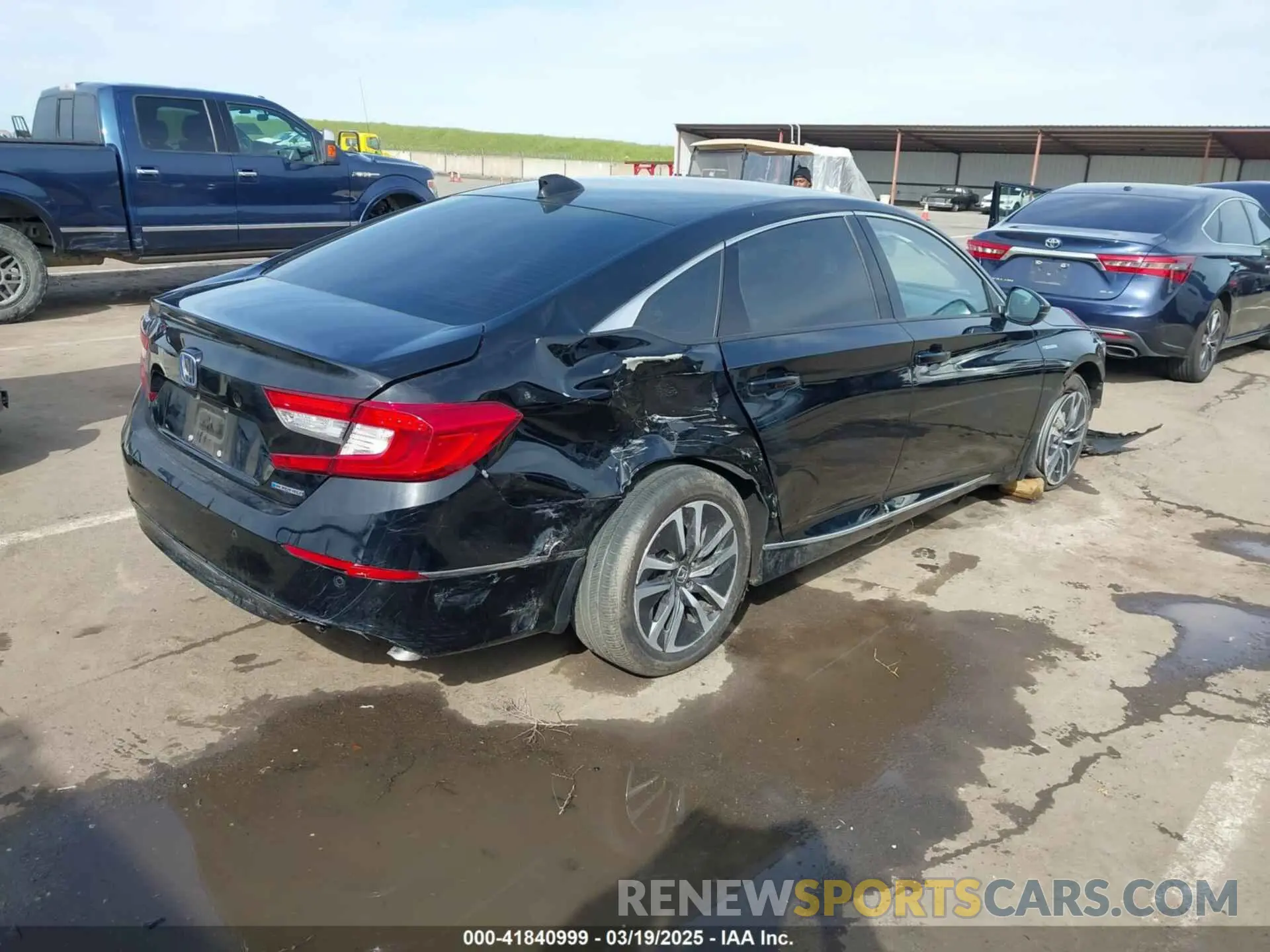 4 Photograph of a damaged car 1HGCV3F54NA021276 HONDA ACCORD 2022