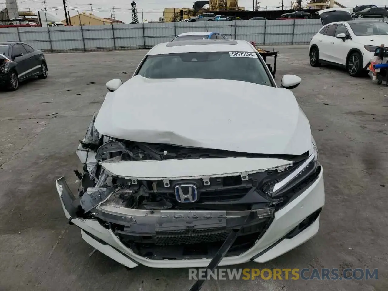 5 Photograph of a damaged car 1HGCV3F55NA001537 HONDA ACCORD 2022