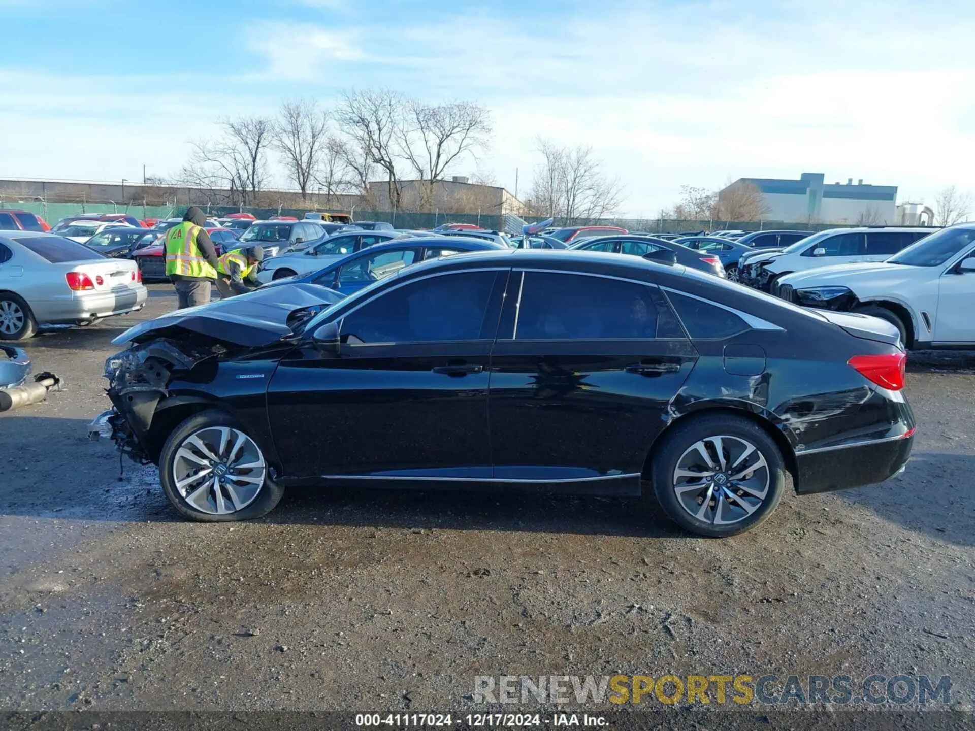 14 Photograph of a damaged car 1HGCV3F55NA006625 HONDA ACCORD 2022