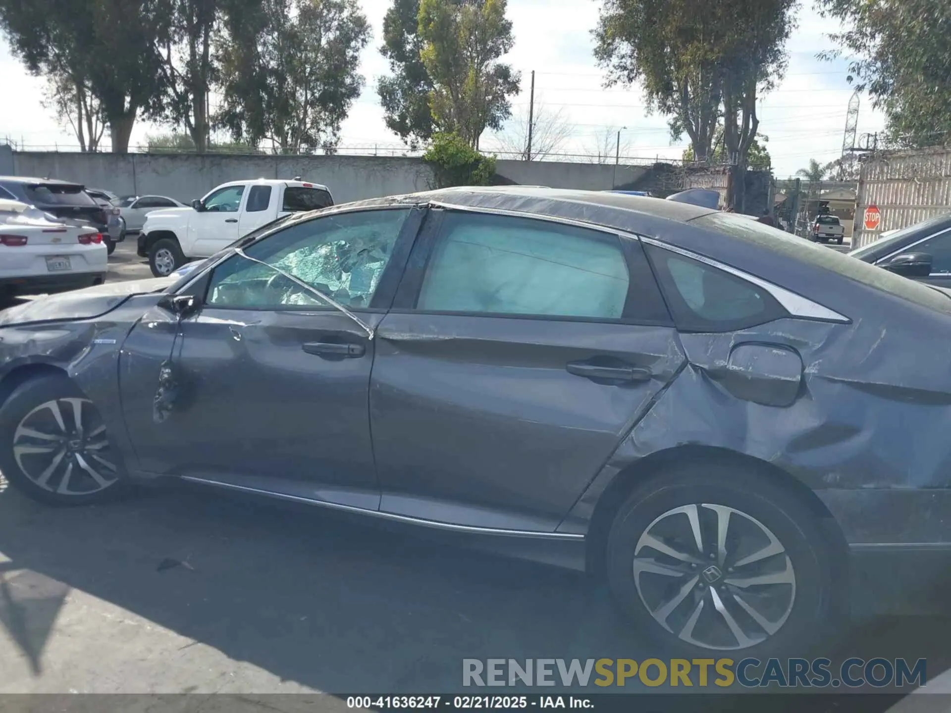 20 Photograph of a damaged car 1HGCV3F55NA028401 HONDA ACCORD 2022