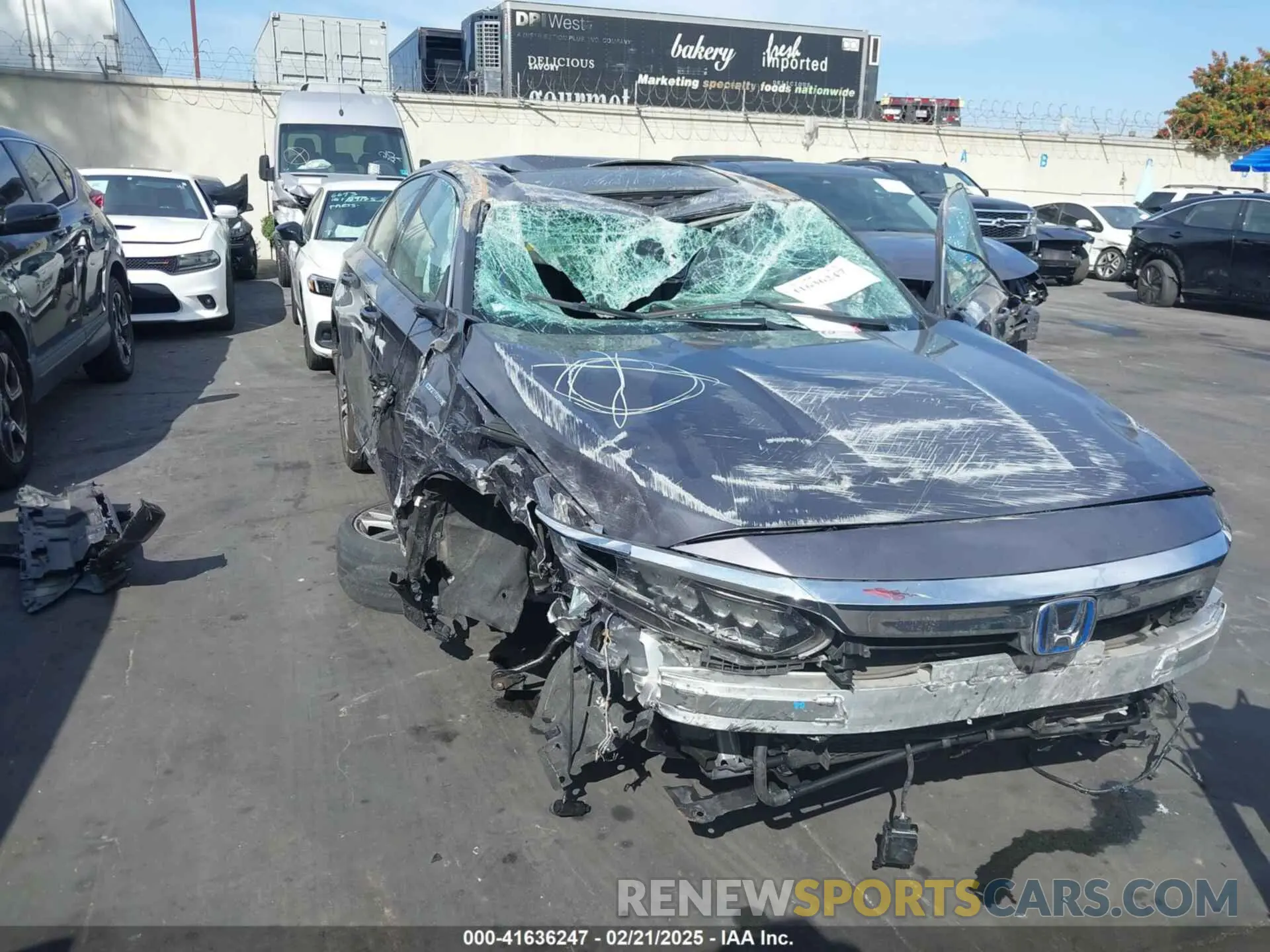 6 Photograph of a damaged car 1HGCV3F55NA028401 HONDA ACCORD 2022