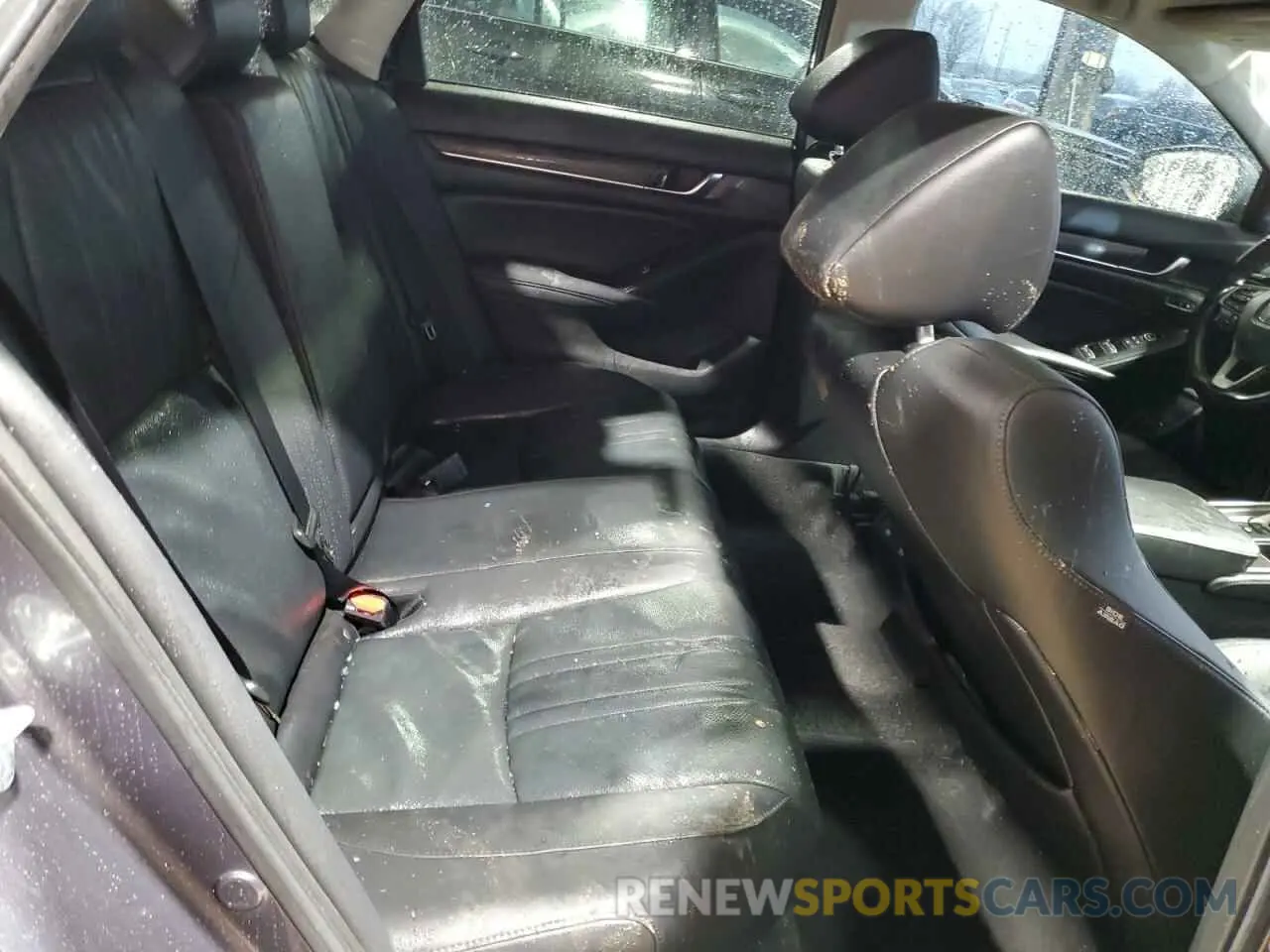 10 Photograph of a damaged car 1HGCV3F57NA016914 HONDA ACCORD 2022