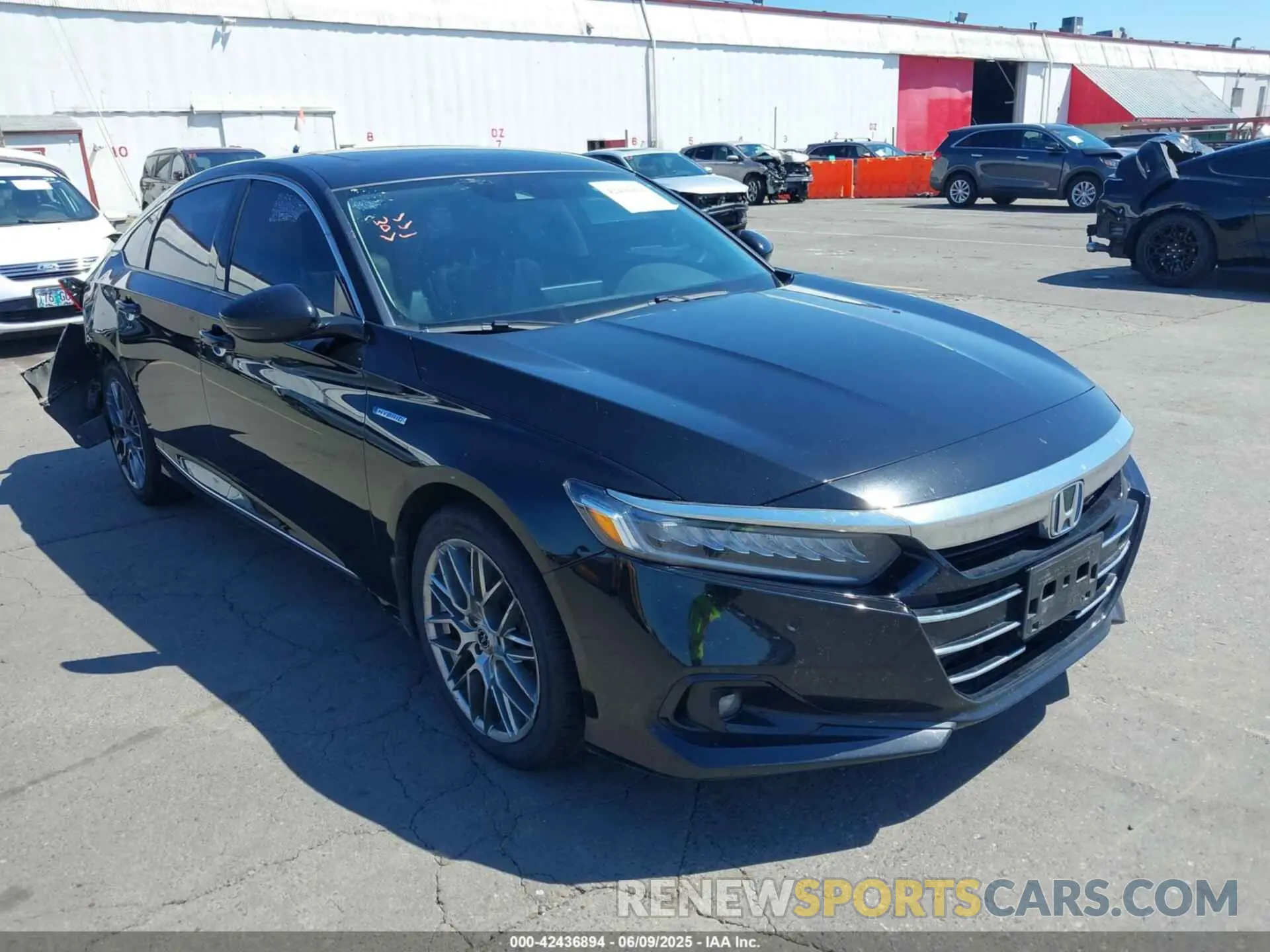 1 Photograph of a damaged car 1HGCV3F58NA019403 HONDA ACCORD 2022