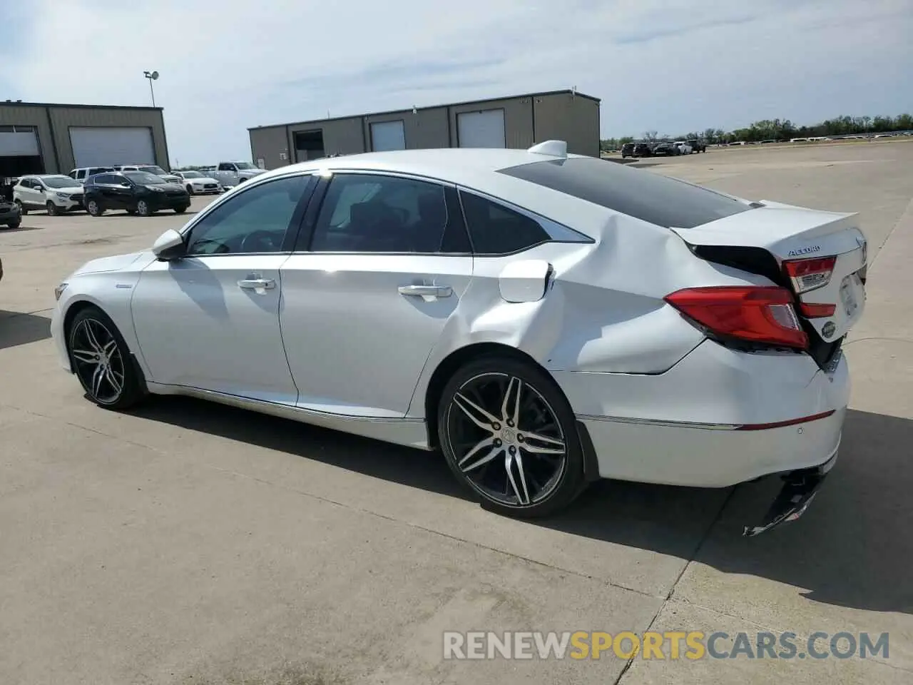 2 Photograph of a damaged car 1HGCV3F90NA022332 HONDA ACCORD 2022