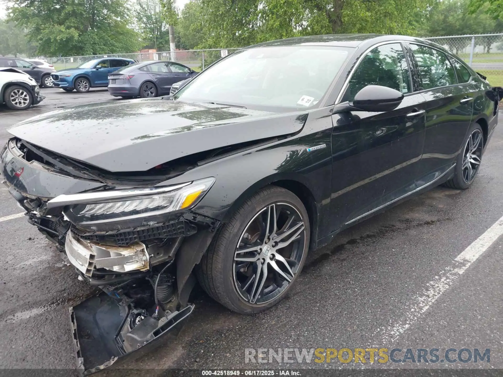 2 Photograph of a damaged car 1HGCV3F90NA026655 HONDA ACCORD 2022