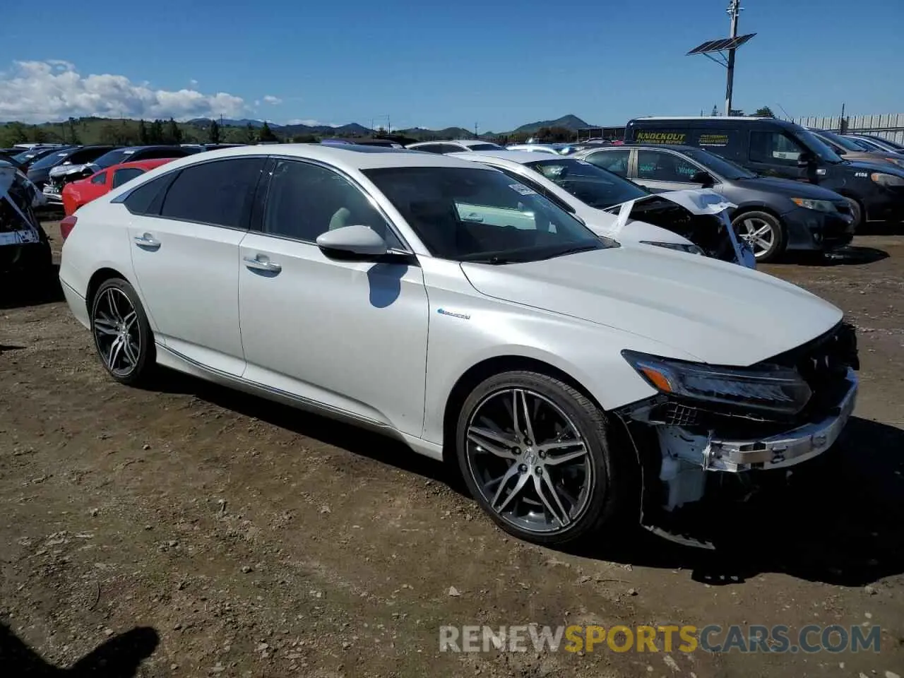 4 Photograph of a damaged car 1HGCV3F92NA025734 HONDA ACCORD 2022