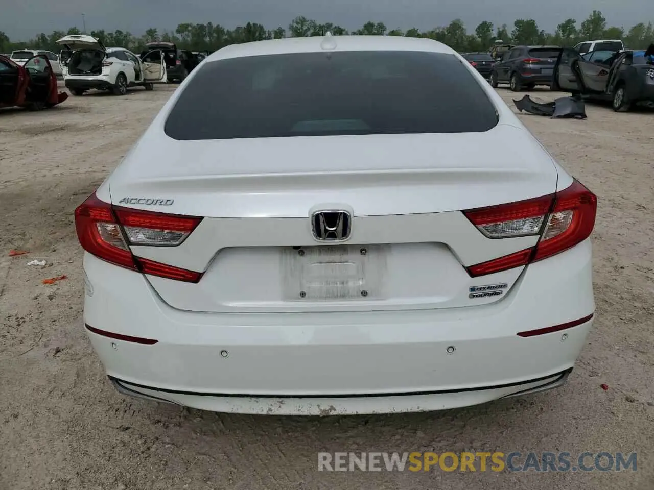 6 Photograph of a damaged car 1HGCV3F96NA001114 HONDA ACCORD 2022