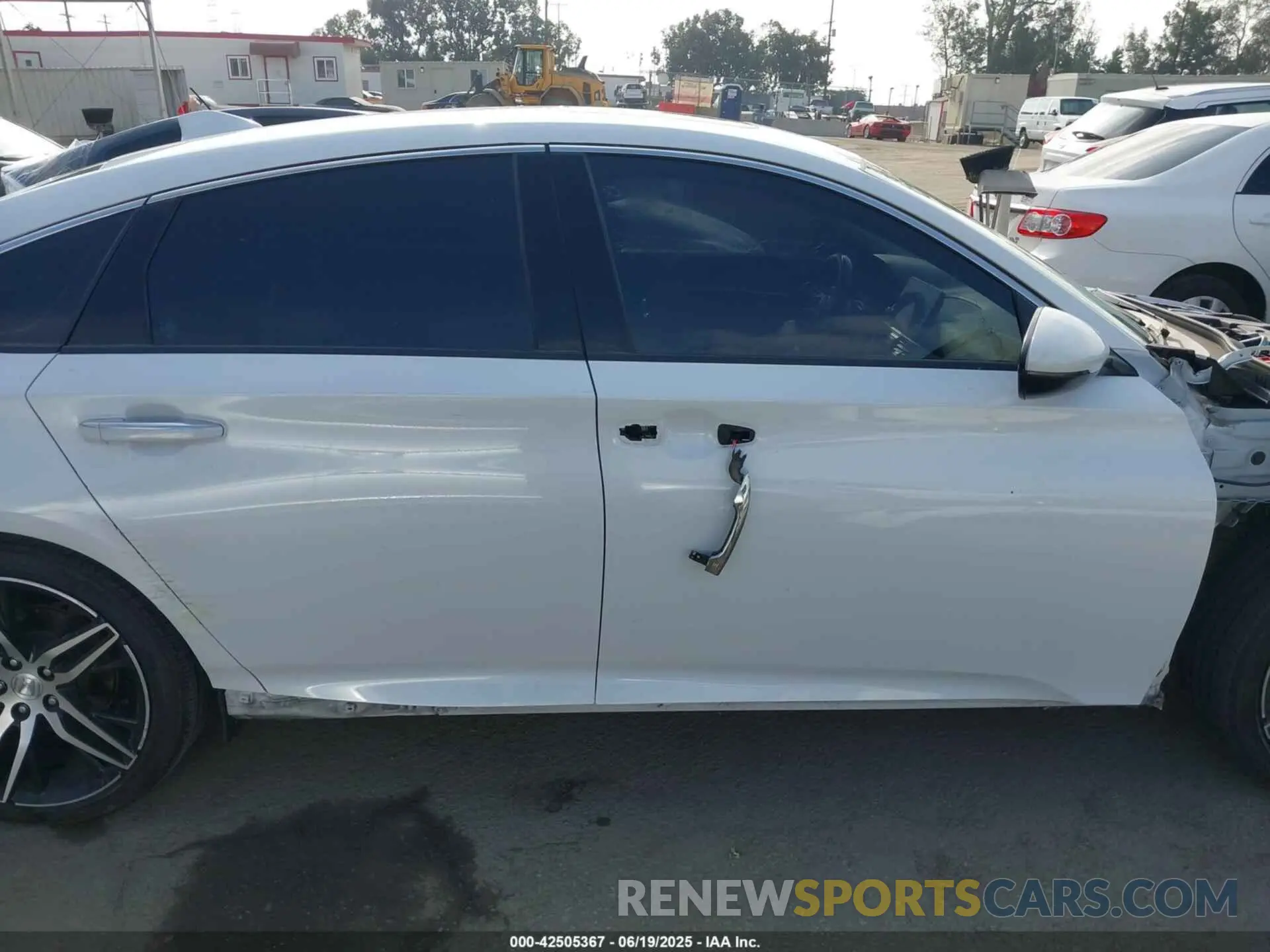 14 Photograph of a damaged car 1HGCV3F96NA007009 HONDA ACCORD 2022