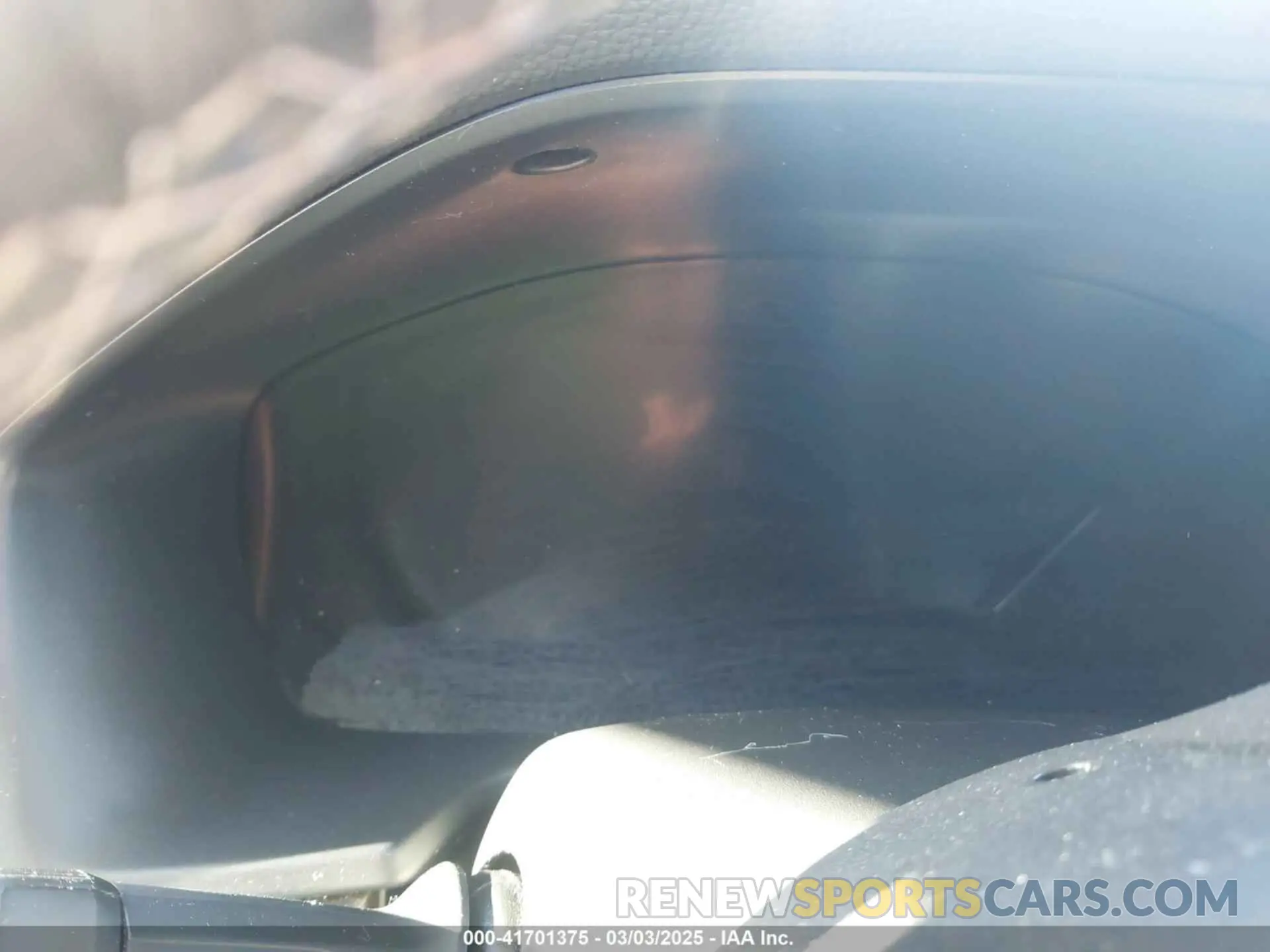 7 Photograph of a damaged car 1HGCV3F96NA011657 HONDA ACCORD 2022
