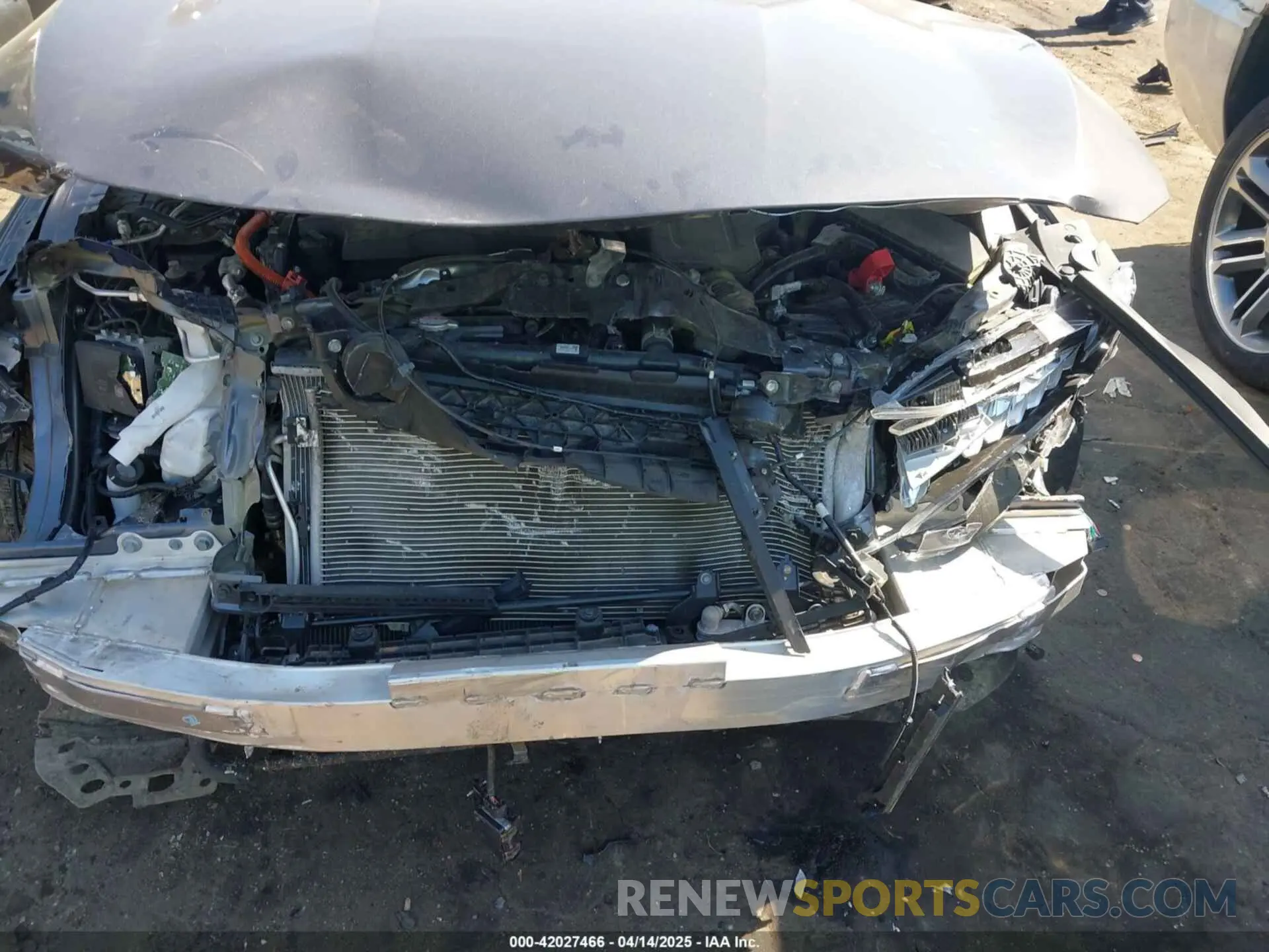 6 Photograph of a damaged car 1HGCV3F98NA014690 HONDA ACCORD 2022