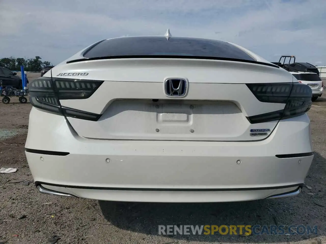 6 Photograph of a damaged car 1HGCV3F98NA017864 HONDA ACCORD 2022