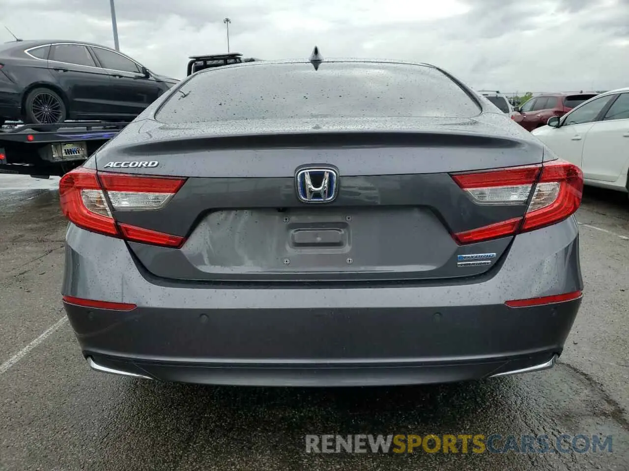 6 Photograph of a damaged car 1HGCV3F99NA019705 HONDA ACCORD 2022