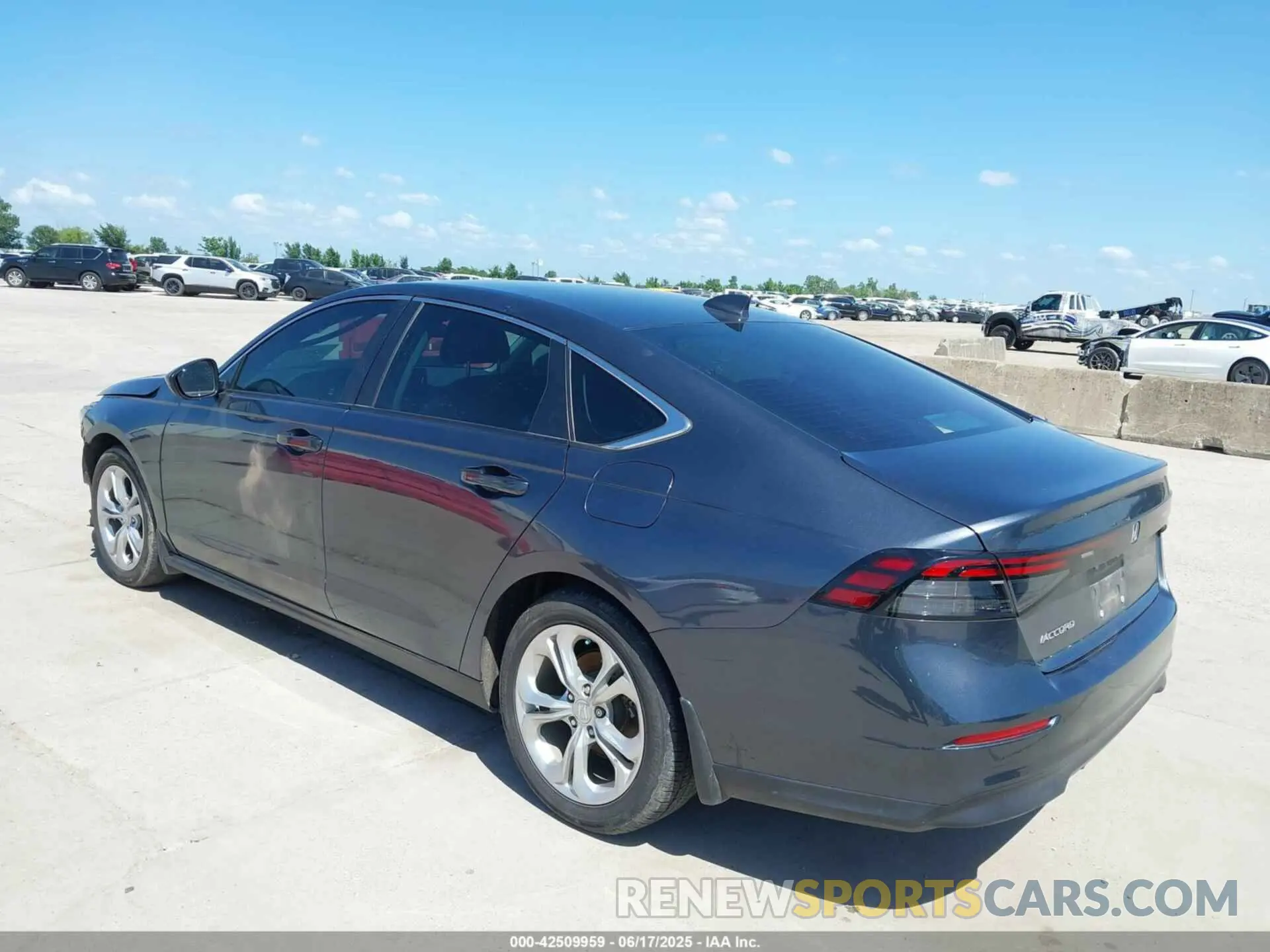 3 Photograph of a damaged car 1HGCY1F21PA037102 HONDA ACCORD 2023