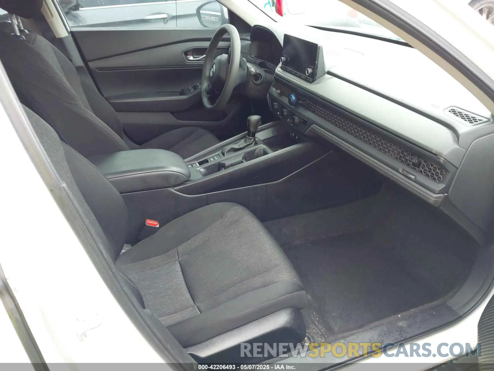 5 Photograph of a damaged car 1HGCY1F28PA010978 HONDA ACCORD 2023