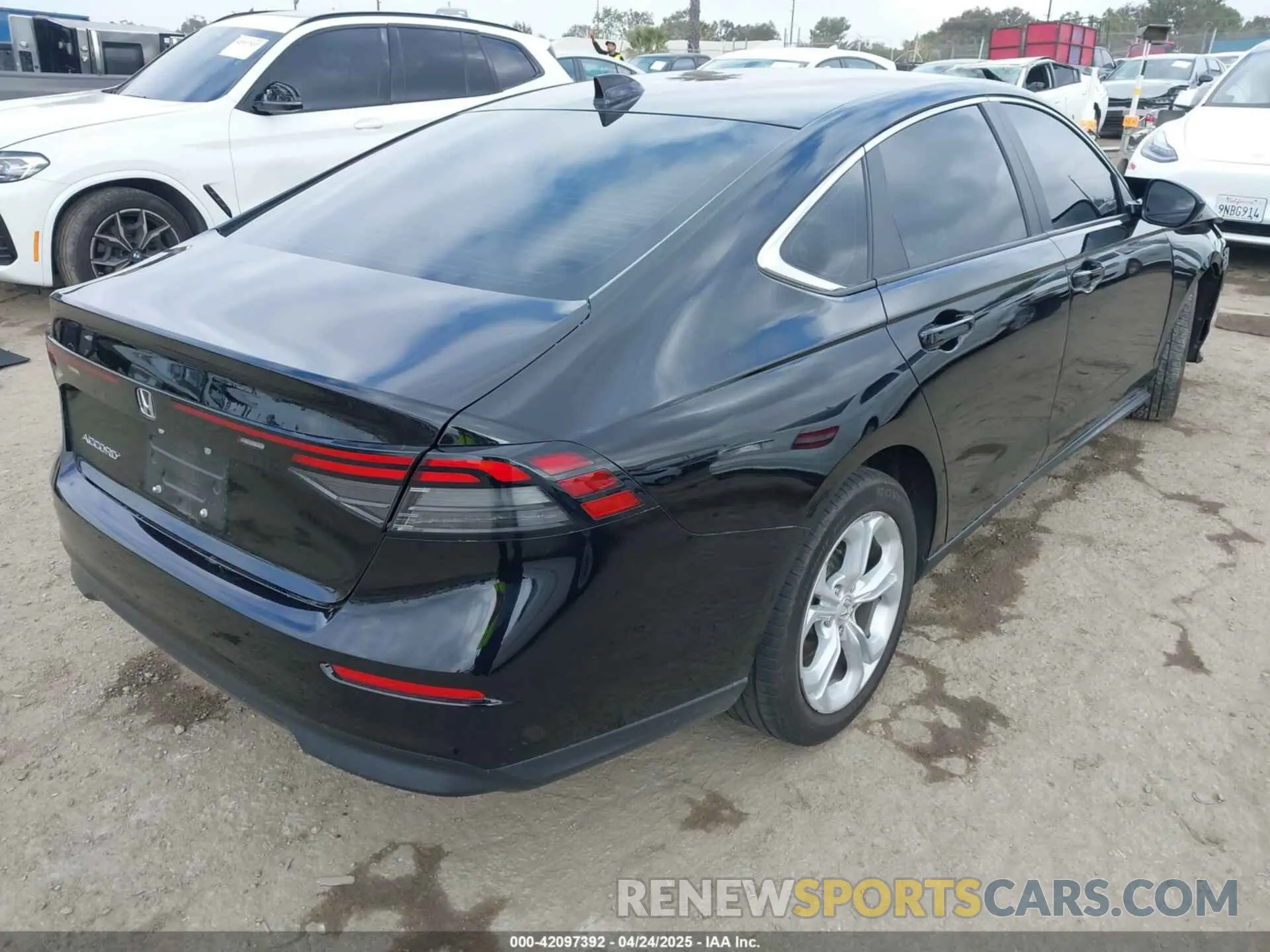 4 Photograph of a damaged car 1HGCY1F28PA035346 HONDA ACCORD 2023