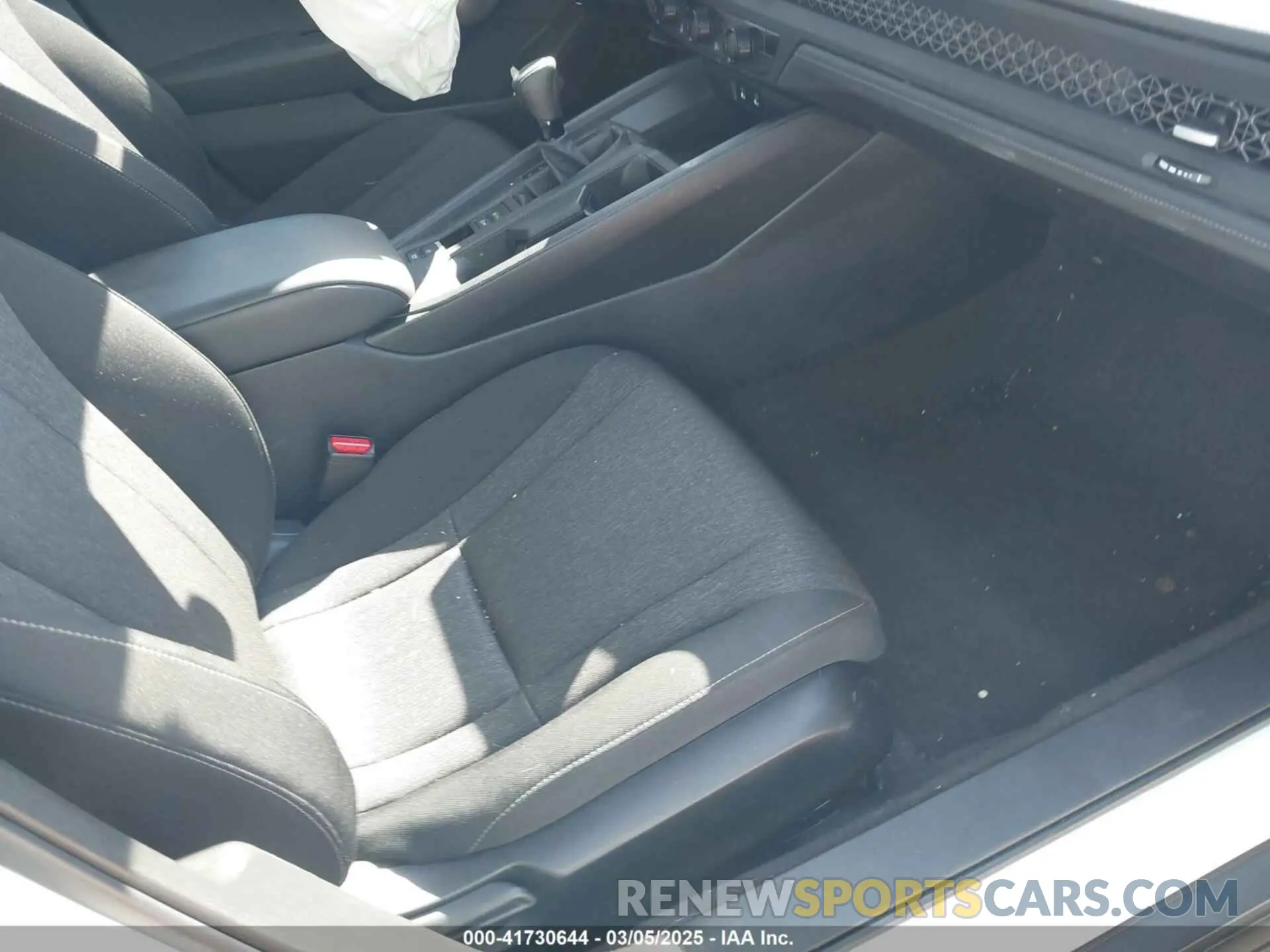 5 Photograph of a damaged car 1HGCY1F30PA009400 HONDA ACCORD 2023