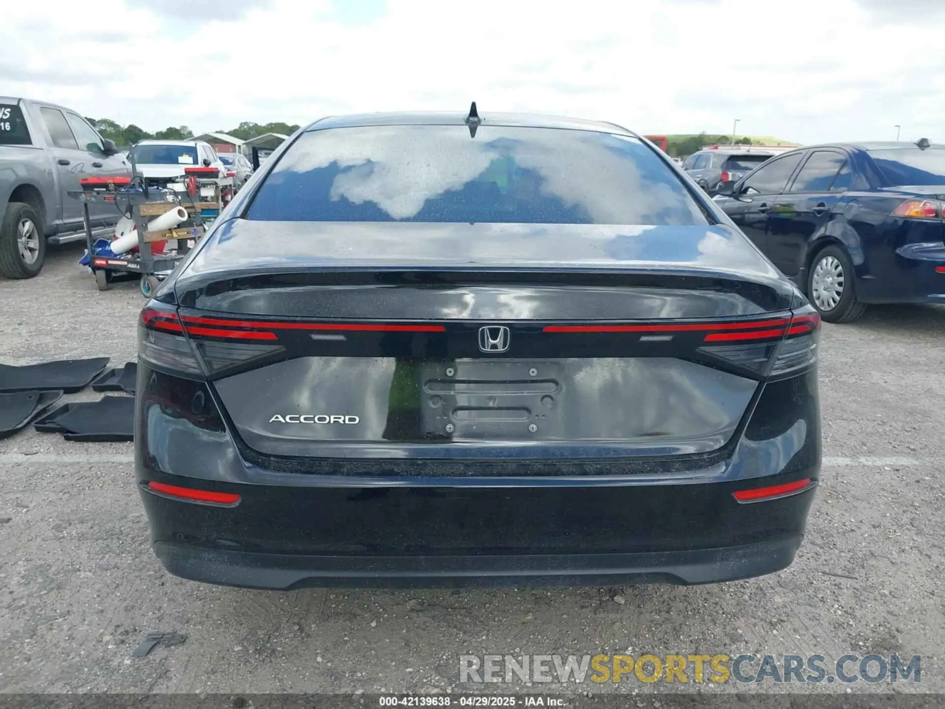 16 Photograph of a damaged car 1HGCY1F31PA001077 HONDA ACCORD 2023