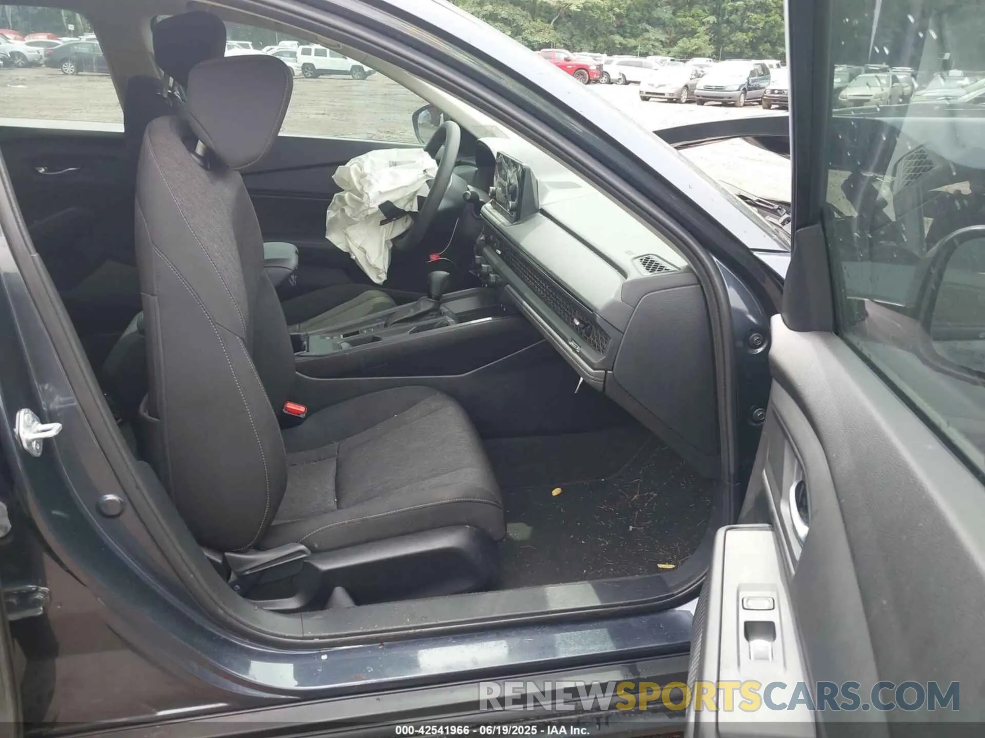 5 Photograph of a damaged car 1HGCY1F31PA030868 HONDA ACCORD 2023