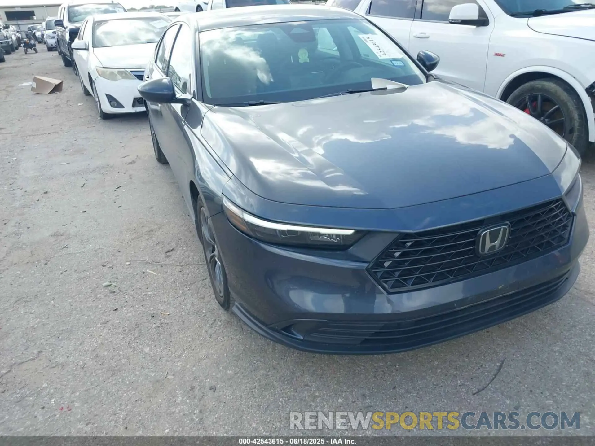 1 Photograph of a damaged car 1HGCY1F34PA008024 HONDA ACCORD 2023