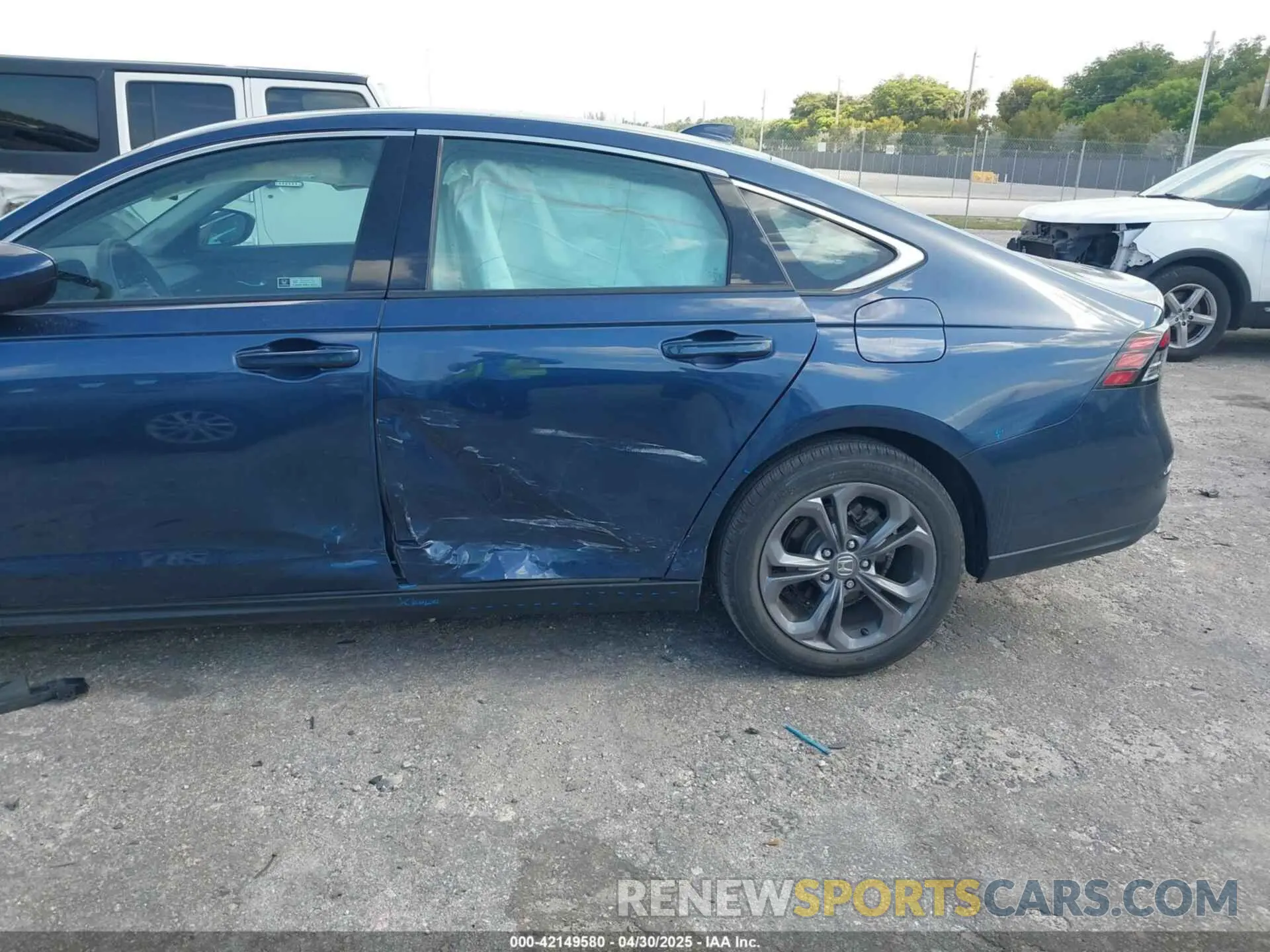 6 Photograph of a damaged car 1HGCY1F37PA005442 HONDA ACCORD 2023
