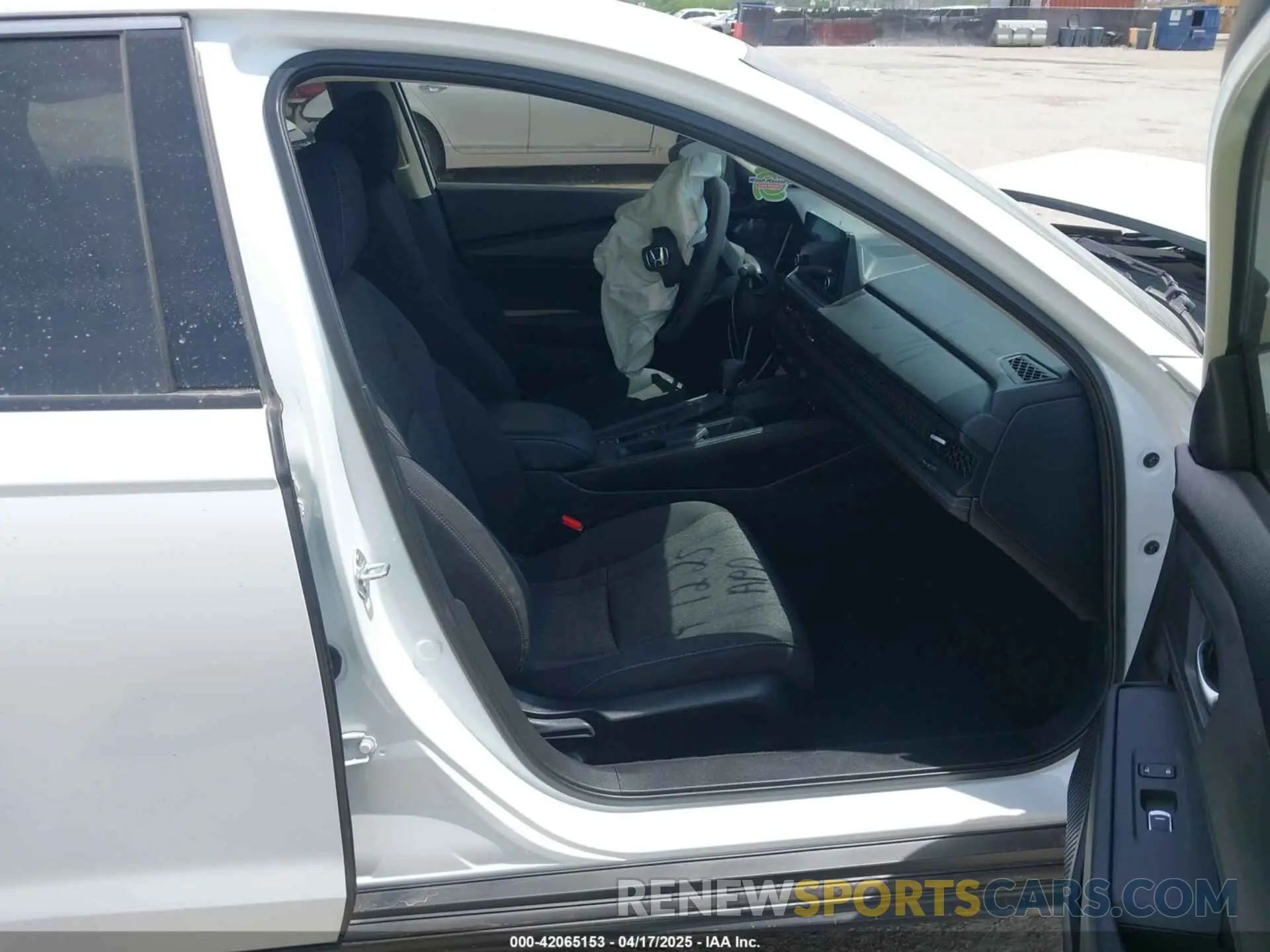 5 Photograph of a damaged car 1HGCY1F37PA034018 HONDA ACCORD 2023