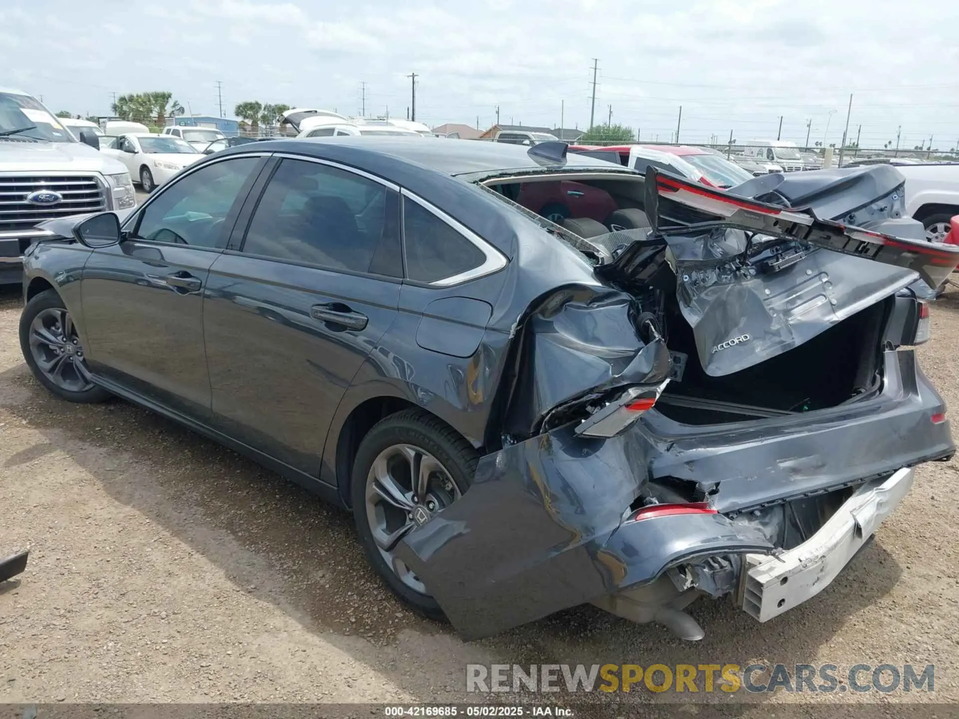 3 Photograph of a damaged car 1HGCY1F39PA005068 HONDA ACCORD 2023